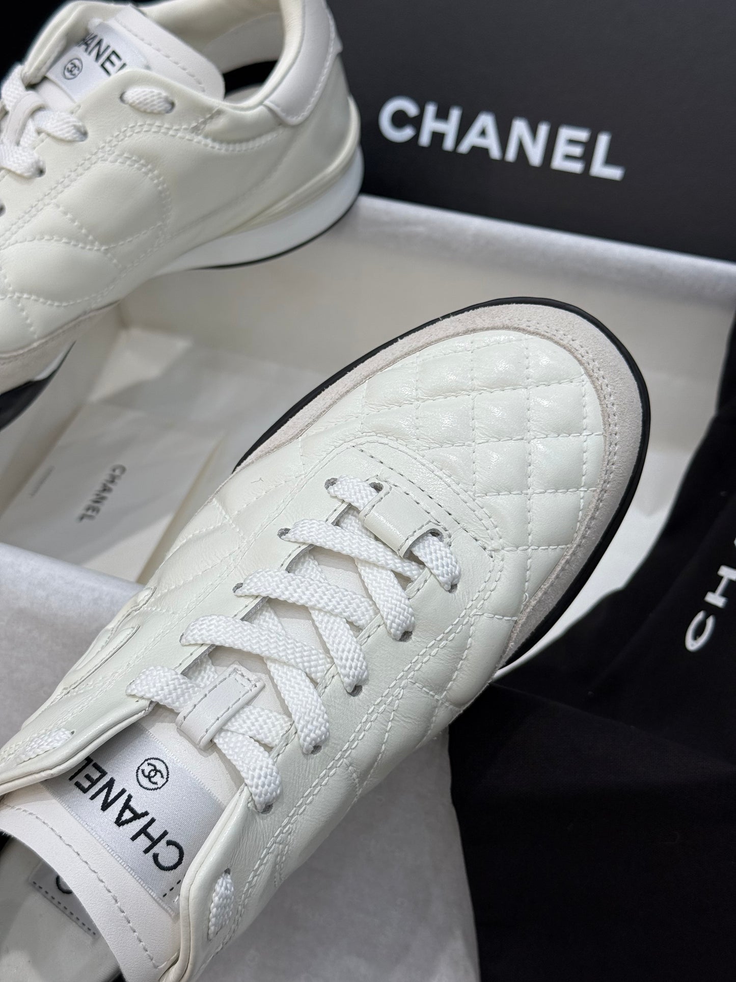 CC SNEAKER