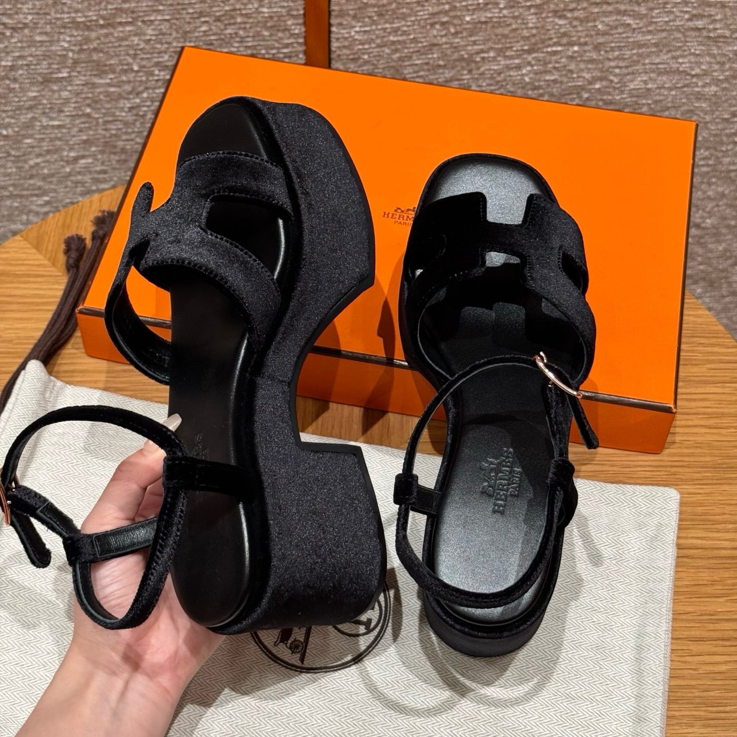 HERM JAM 30 SANDALS