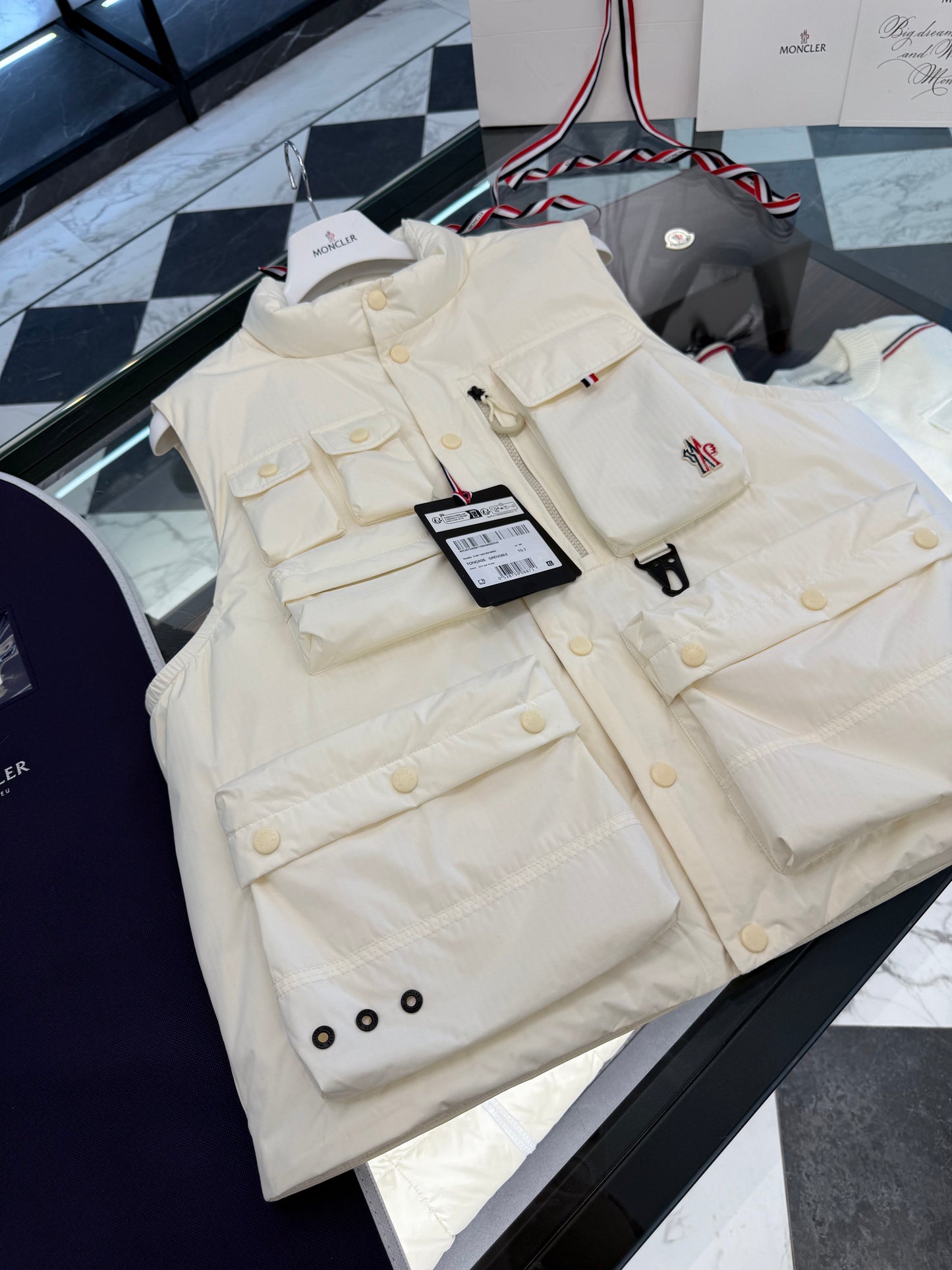 MONC TONGASS VEST