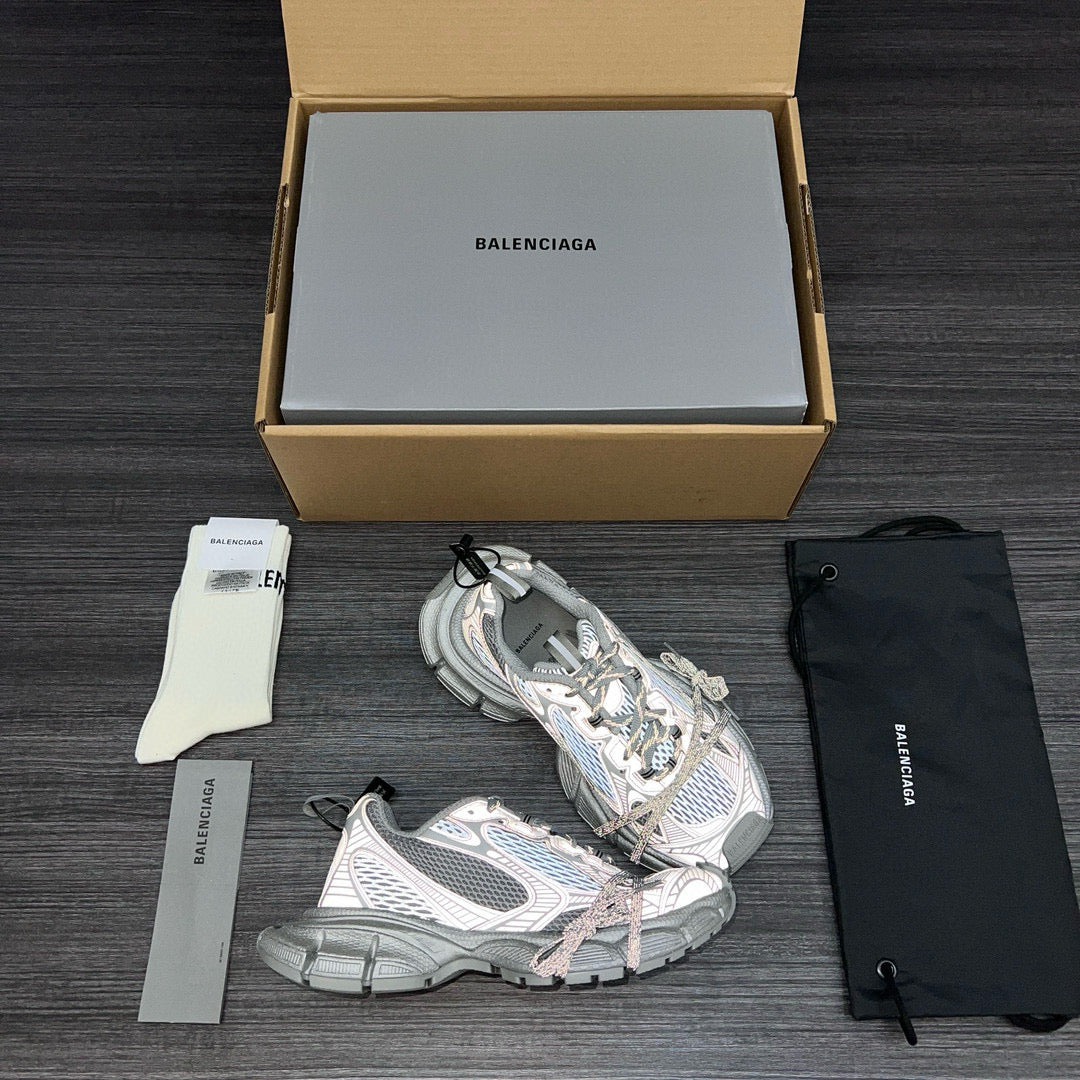 BAL 3XL TRAINERS