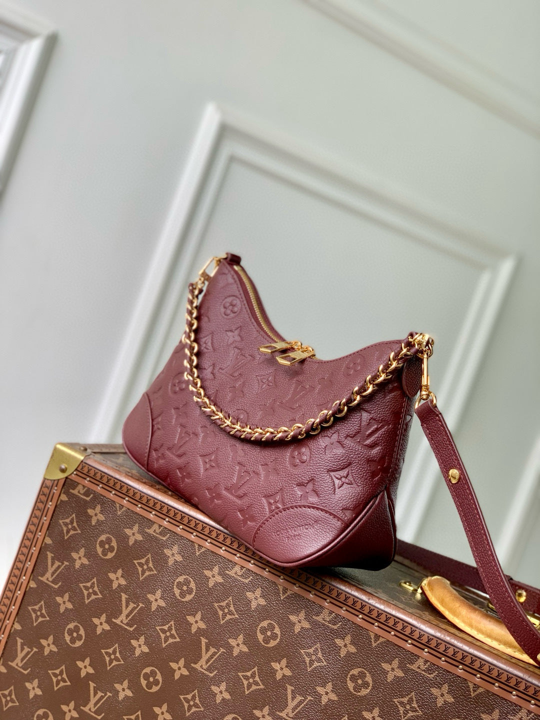 LOU BOULOGNE PM BAG