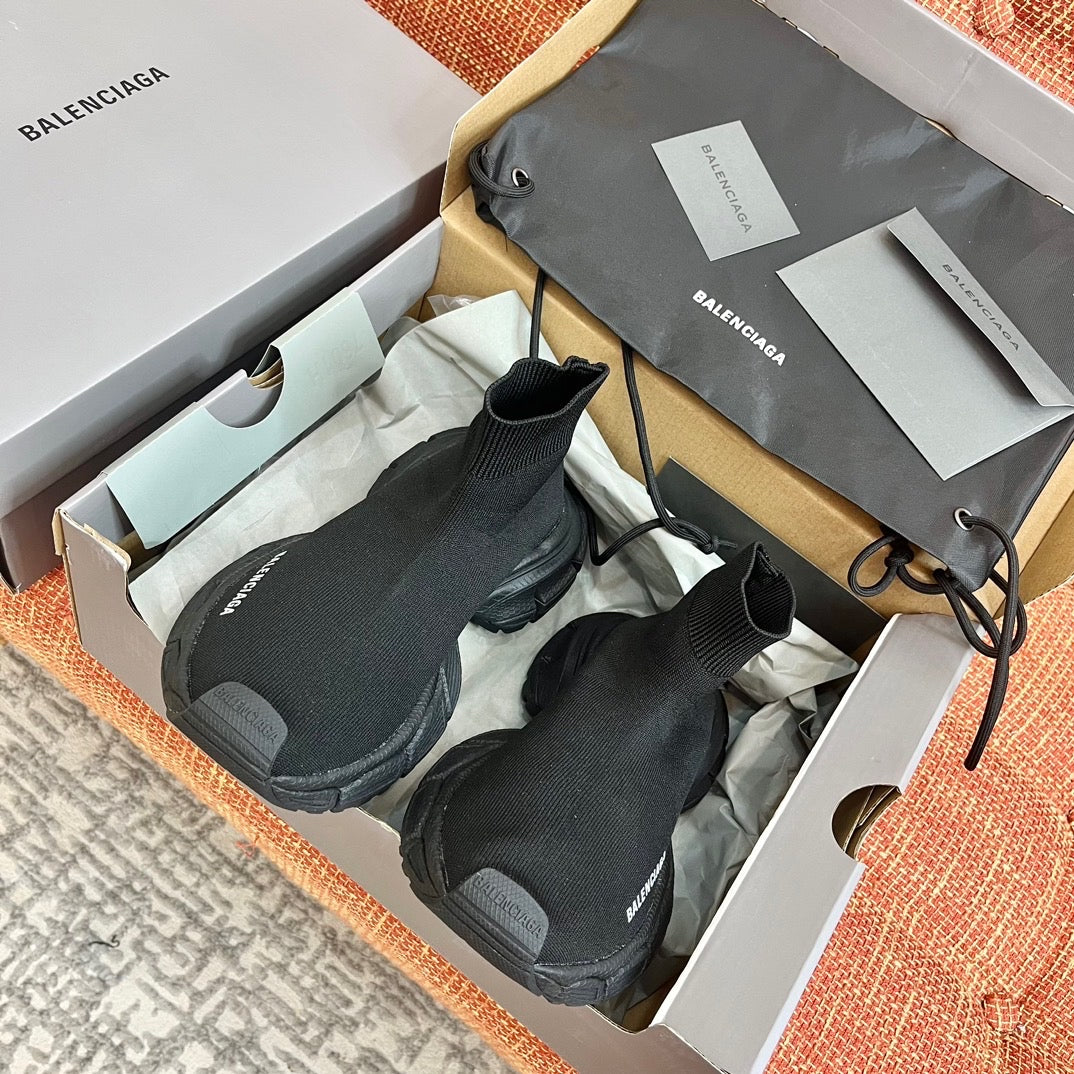 BAL 3XL TRAINERS