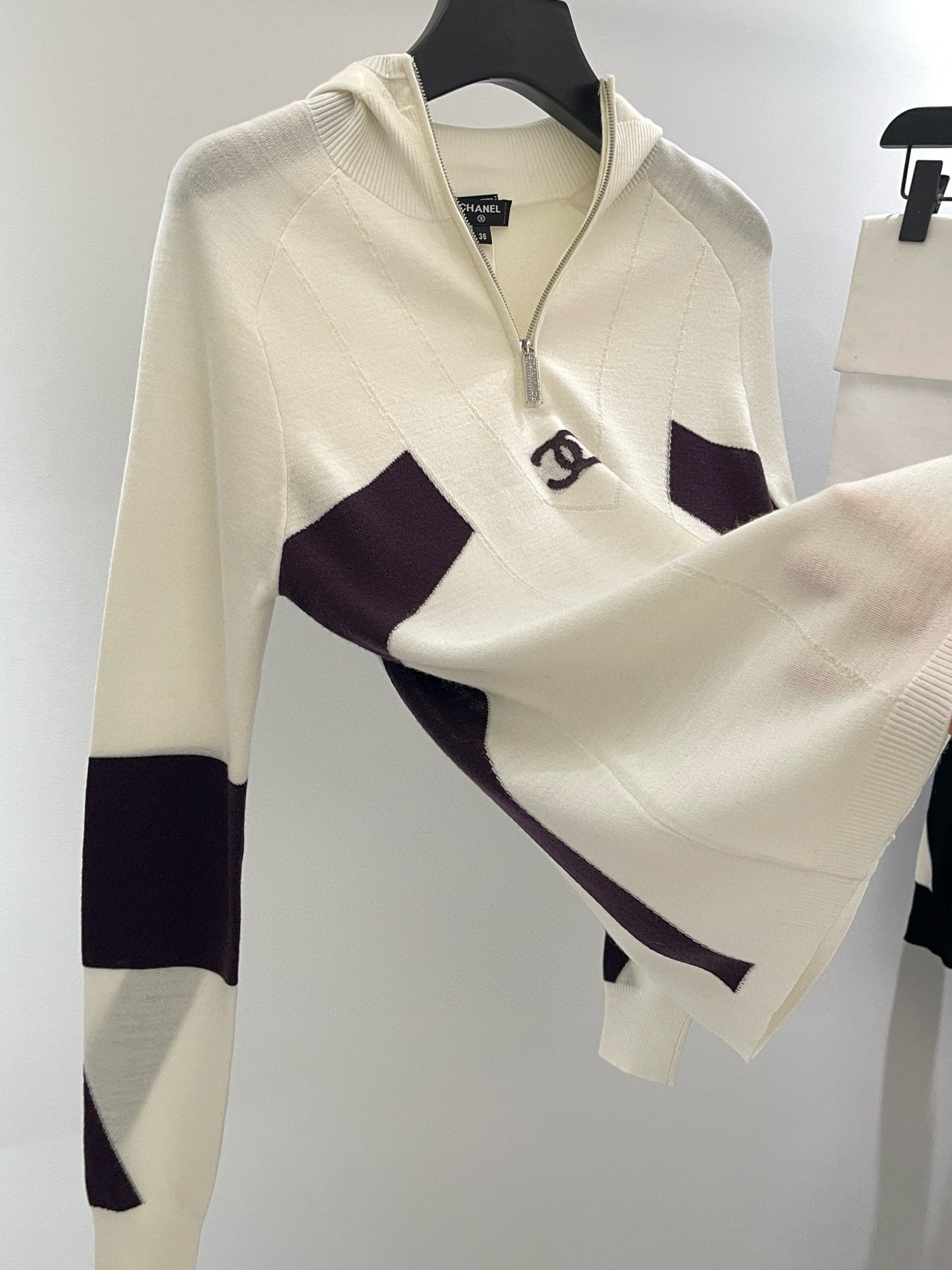 CC KNIT HOODIE