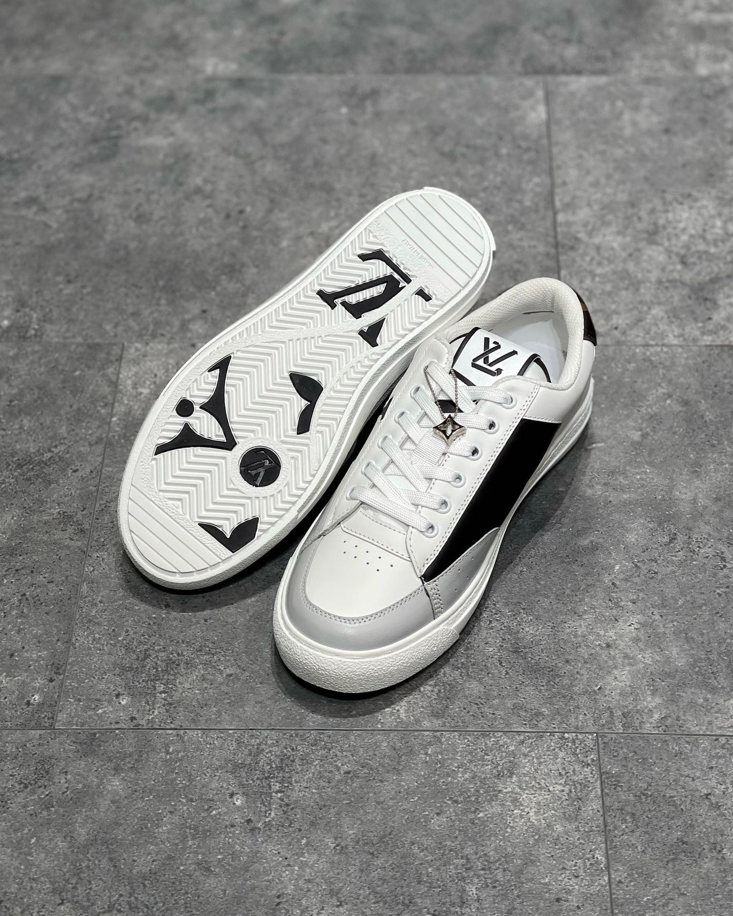 LOU TRAINERS
