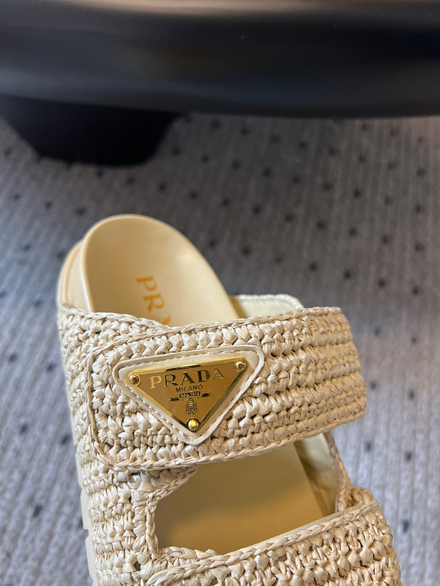 PD SANDALS