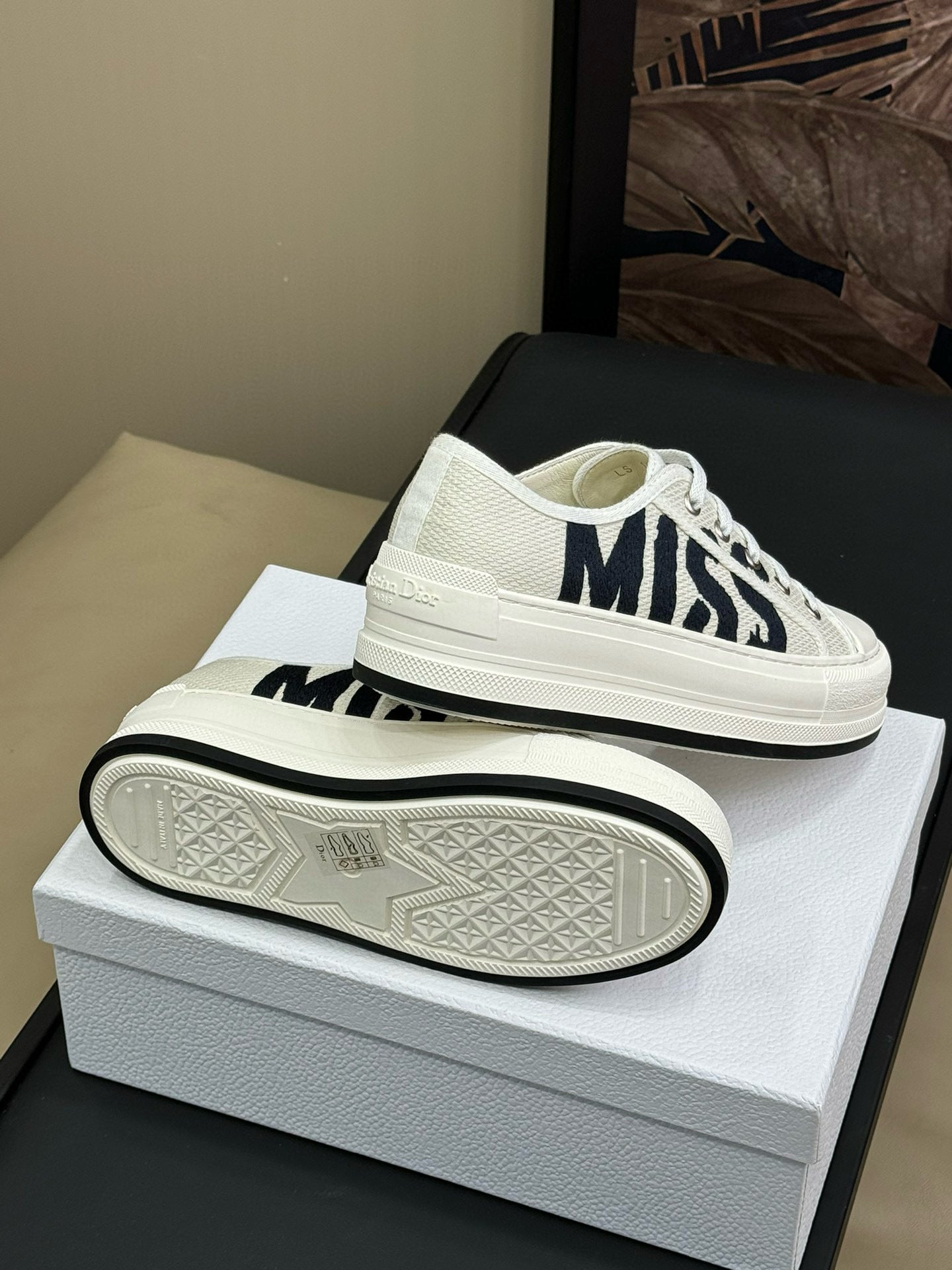 CD PLATFORM SNEAKER