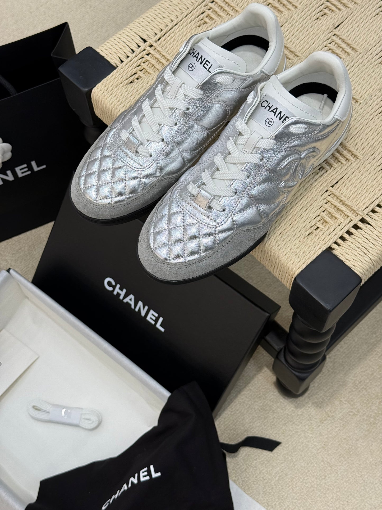 CC SNEAKER