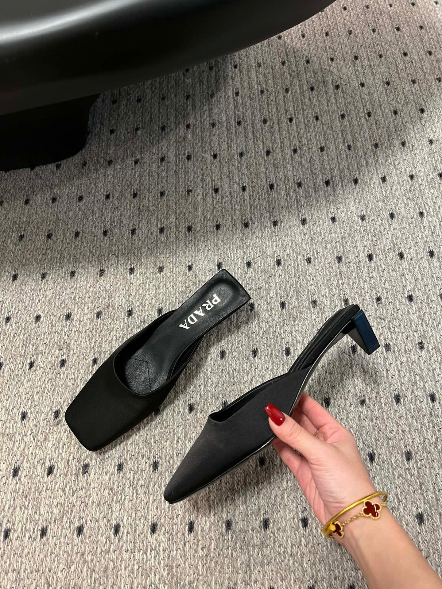 PD HEELS