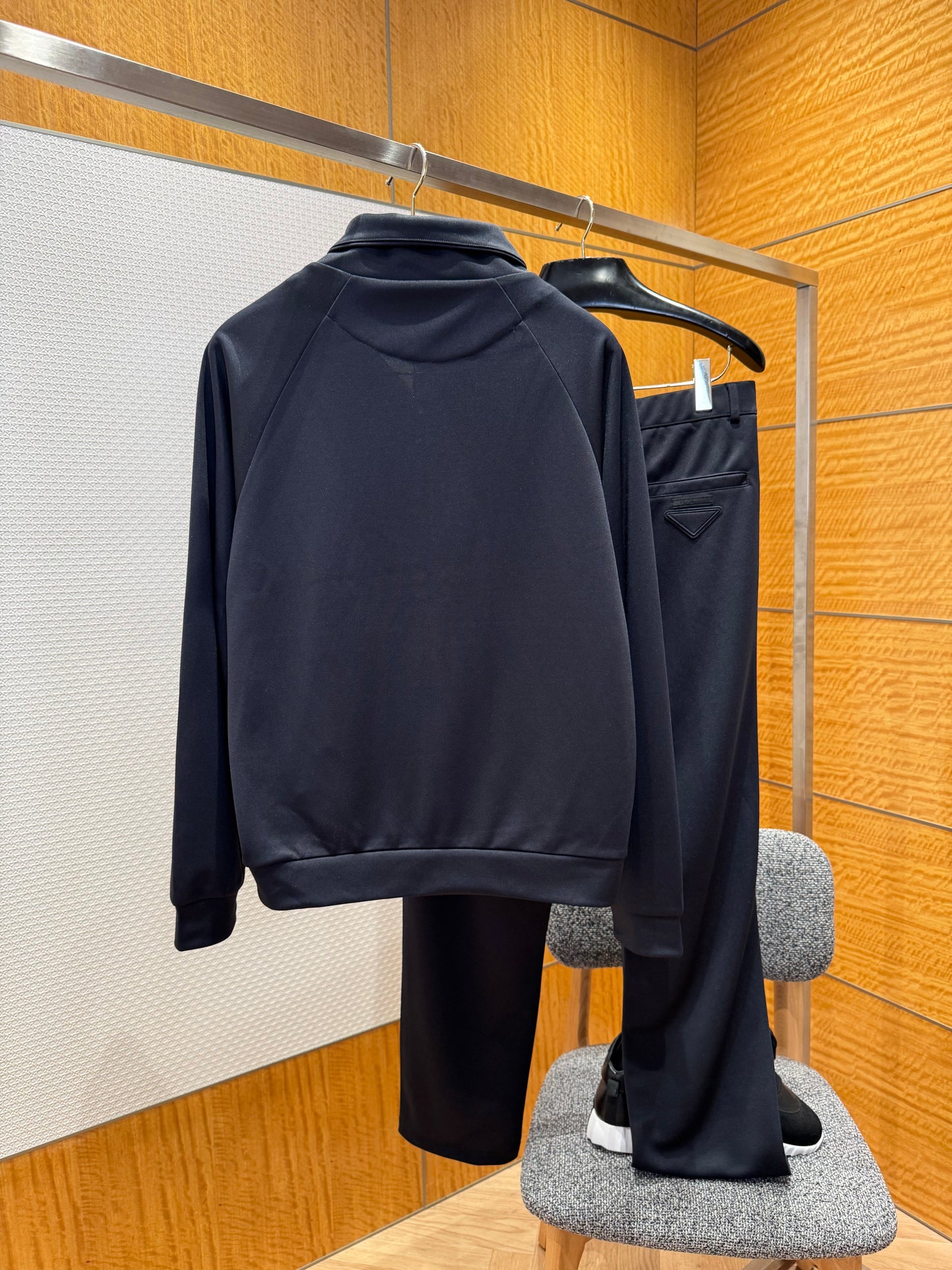 PD TRACKSUIT