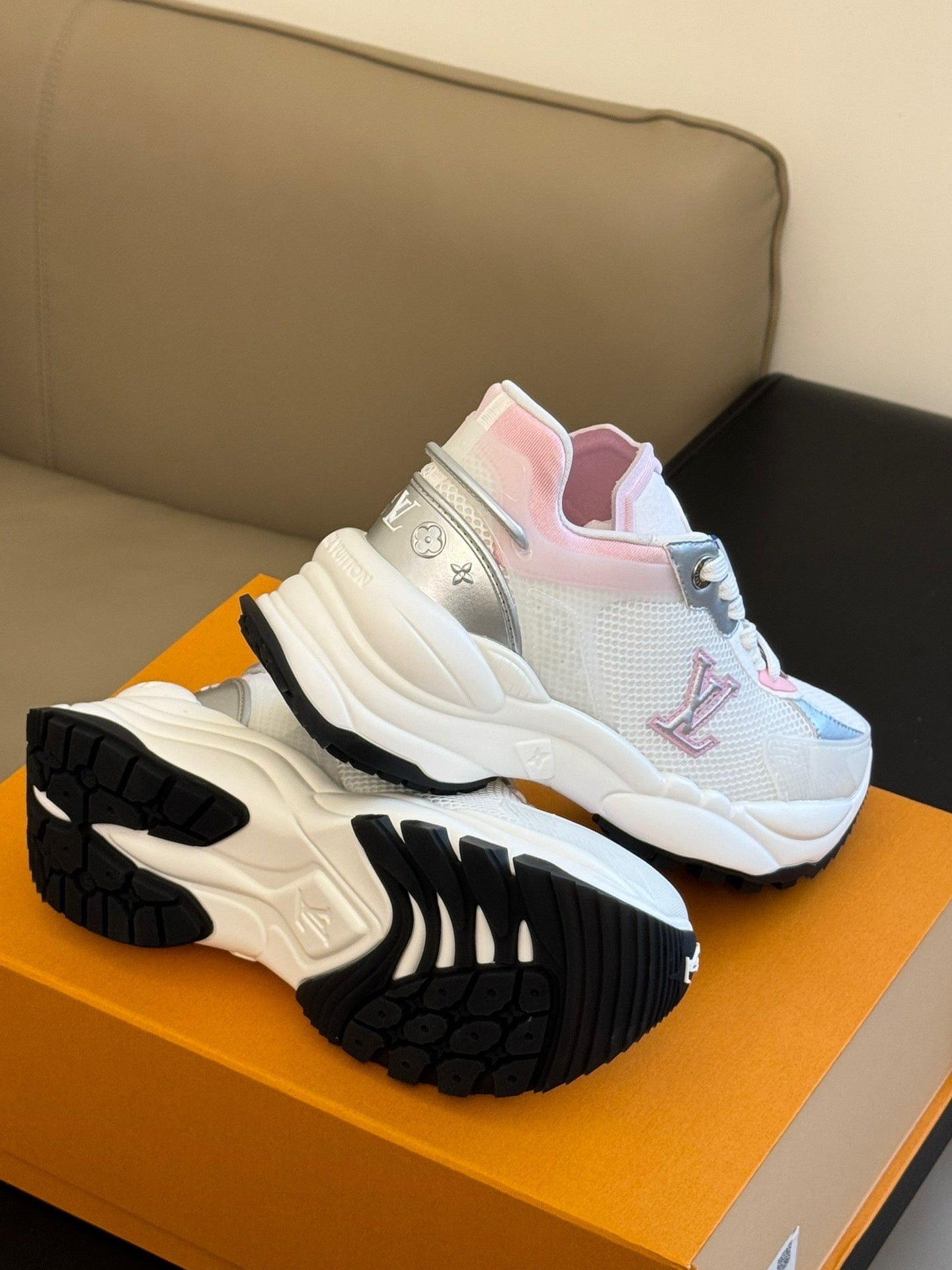 LOU RUN 55 TRAINERS