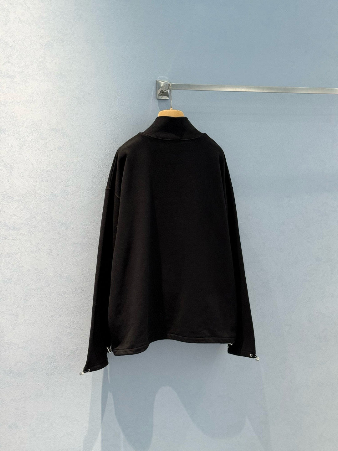 MIU M SWEATSHIRT