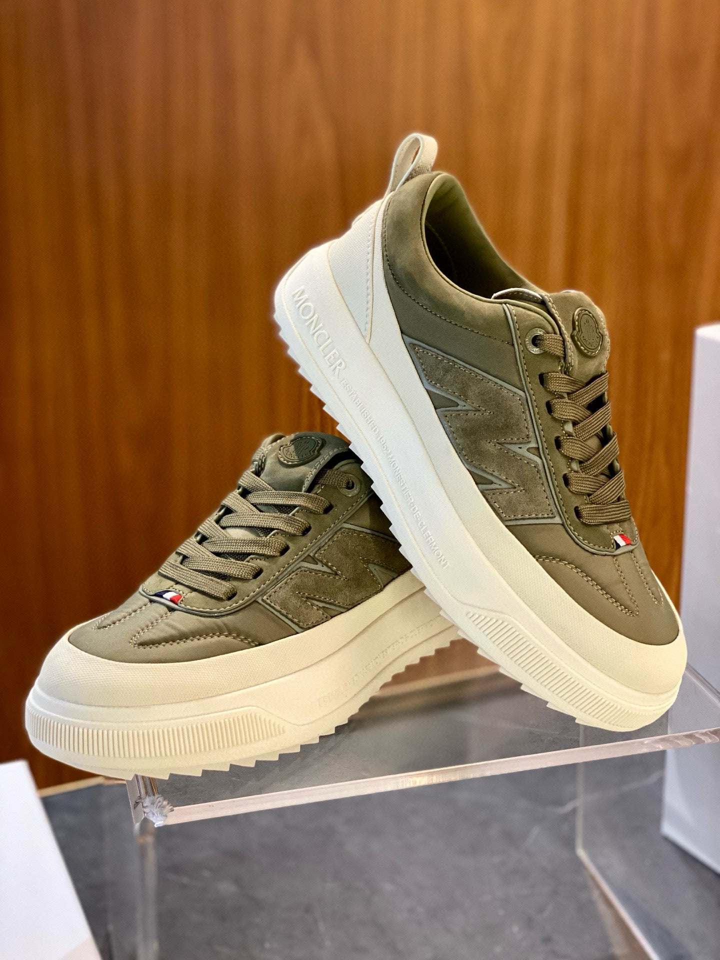 MONC ALTIVE SNEAKERS