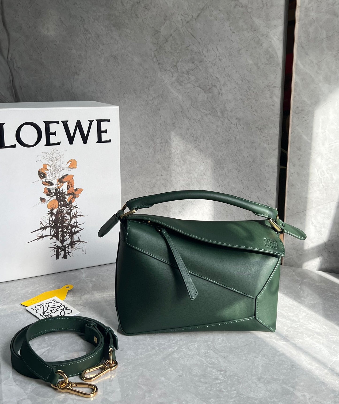 LOEW SMALL PUZZLE EDGE BAG