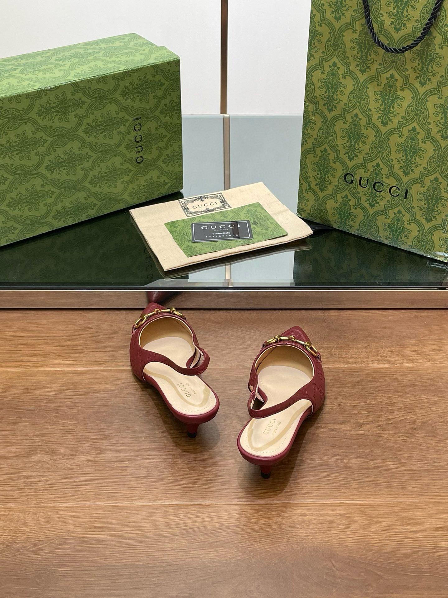 GG HEELS