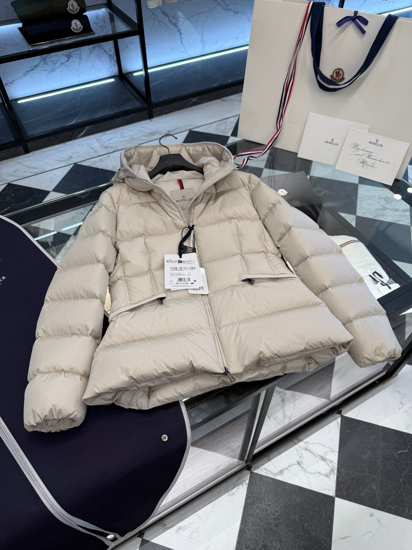MONC AVOCE JACKET