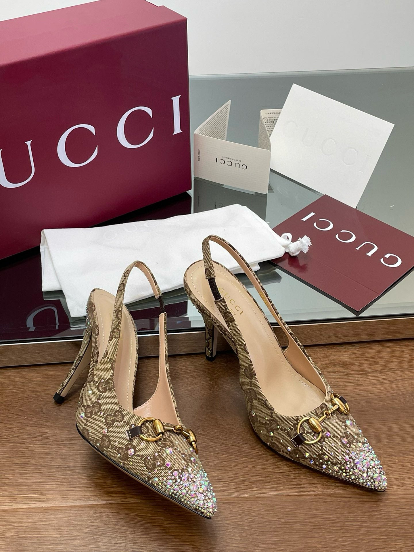GG HEELS
