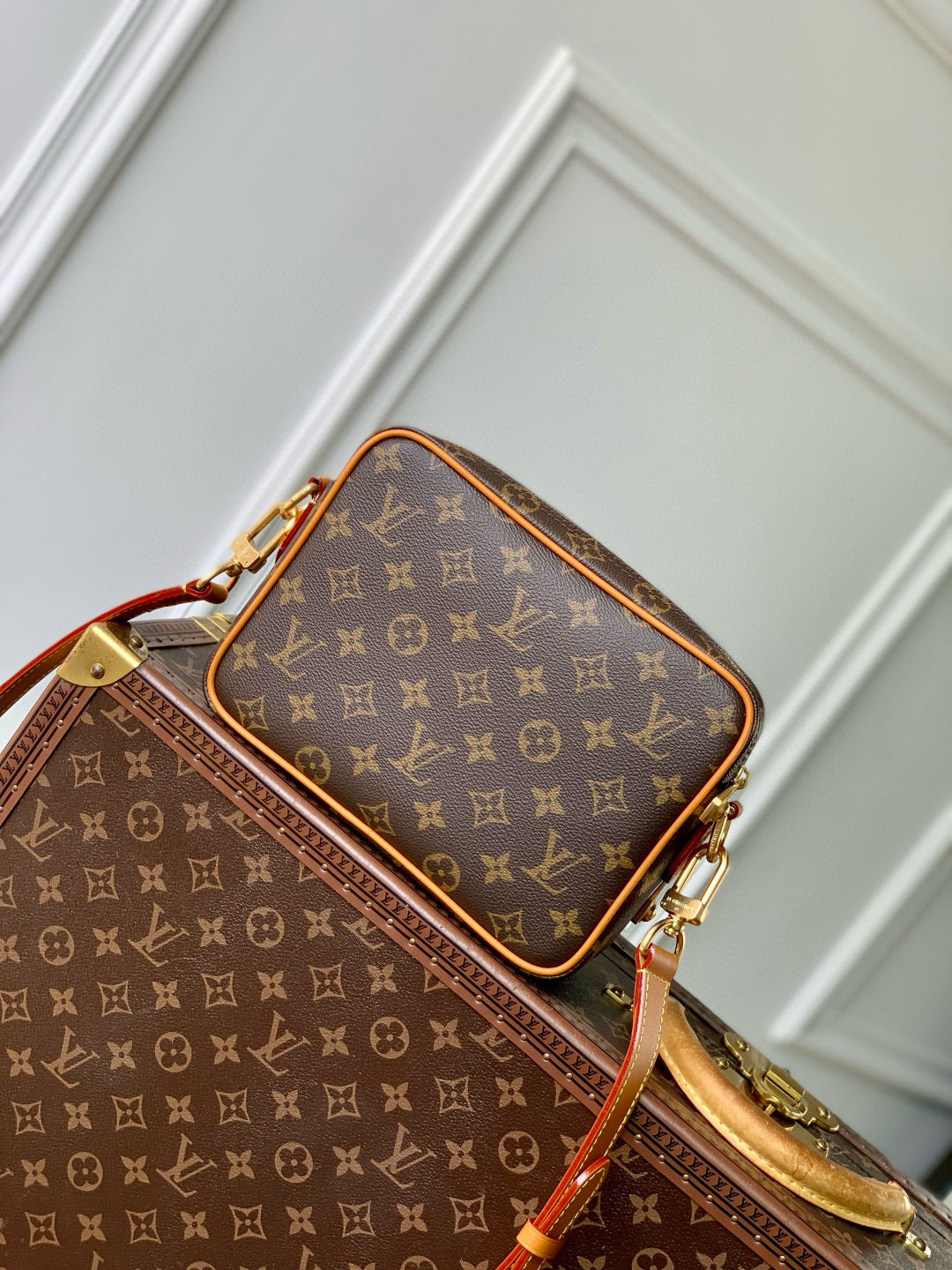 LOU NIL BAG