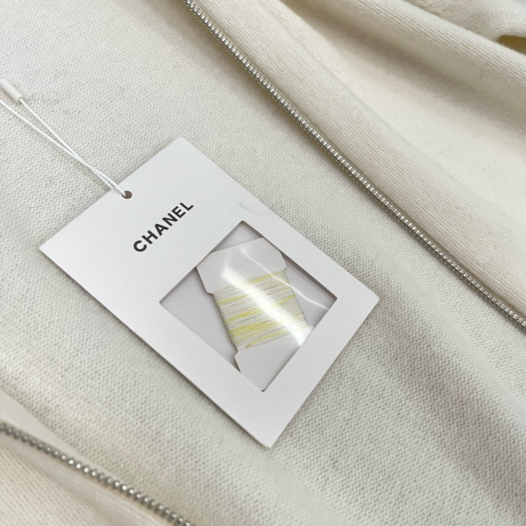 CC ZIP HOODIE