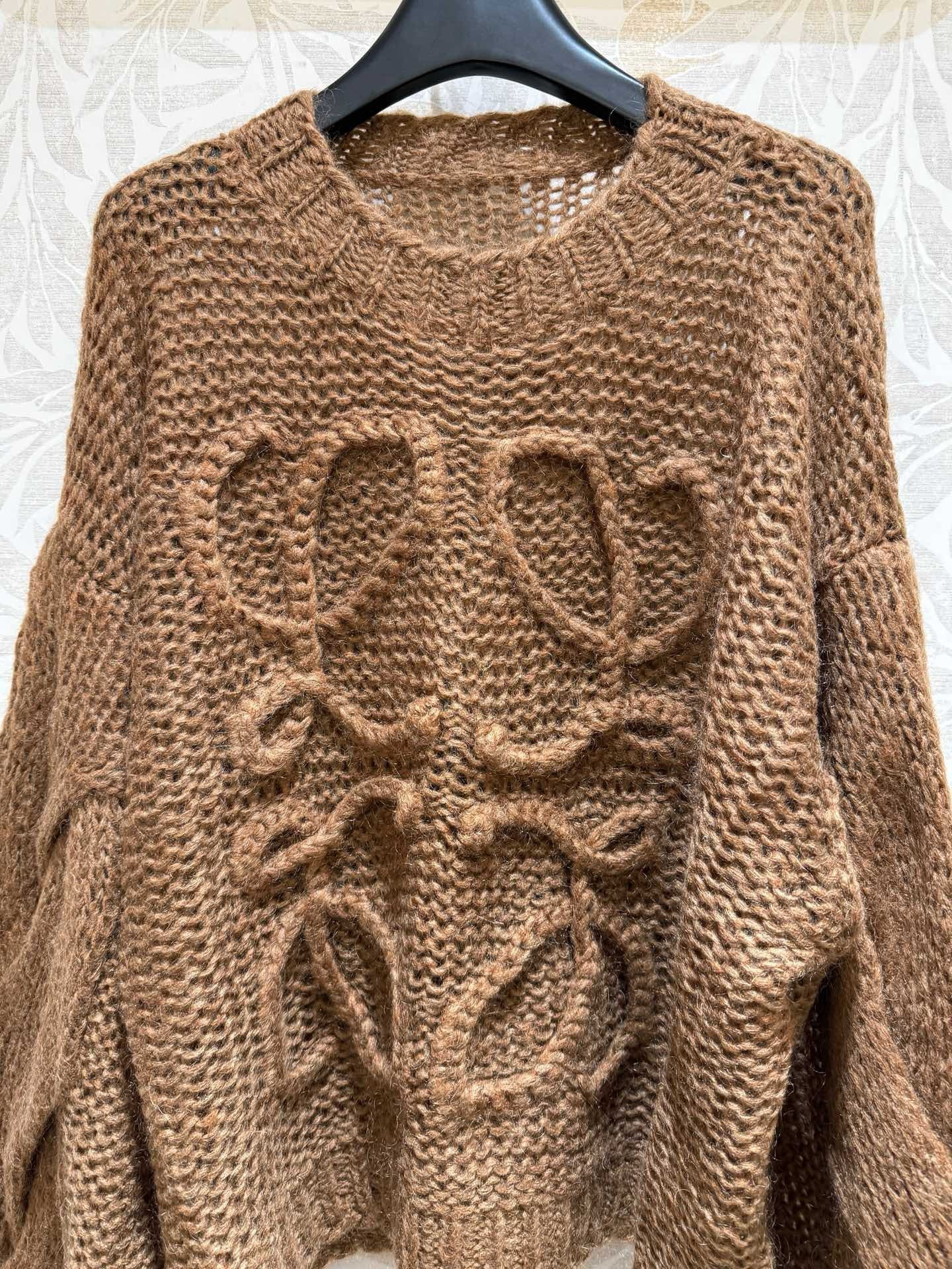 LOEW JUMPER