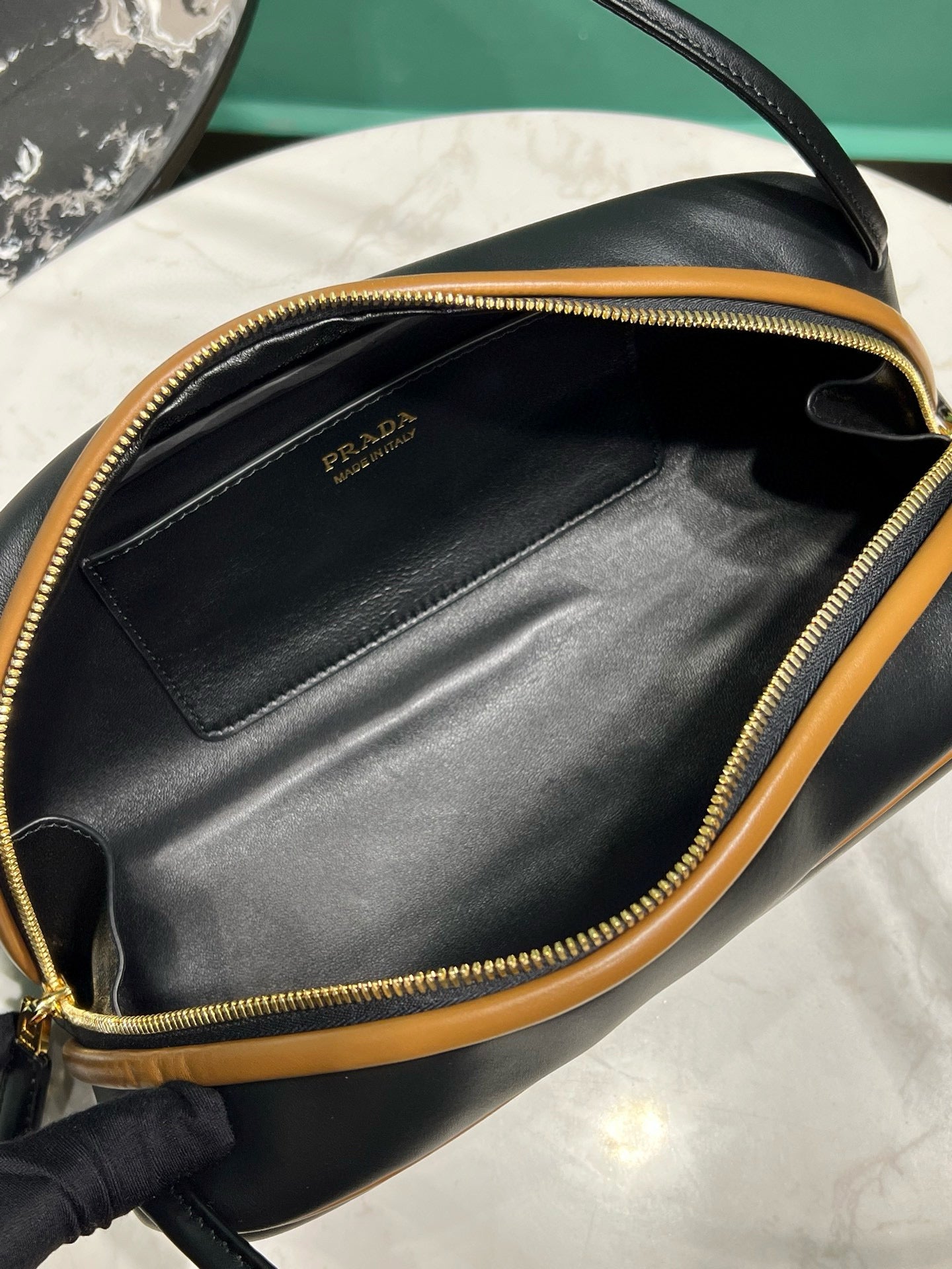 PD SWING SHOULDER BAG