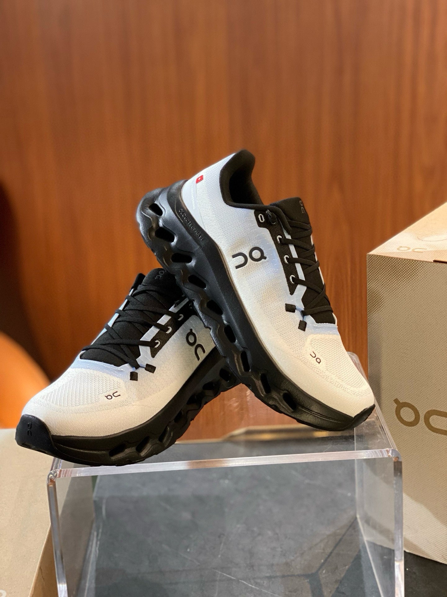 LOEW CLOUDLIT SNEAKER