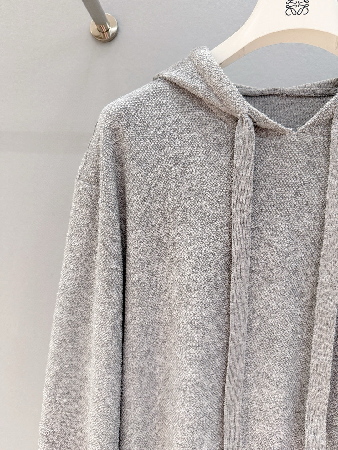LOEW HOODIE
