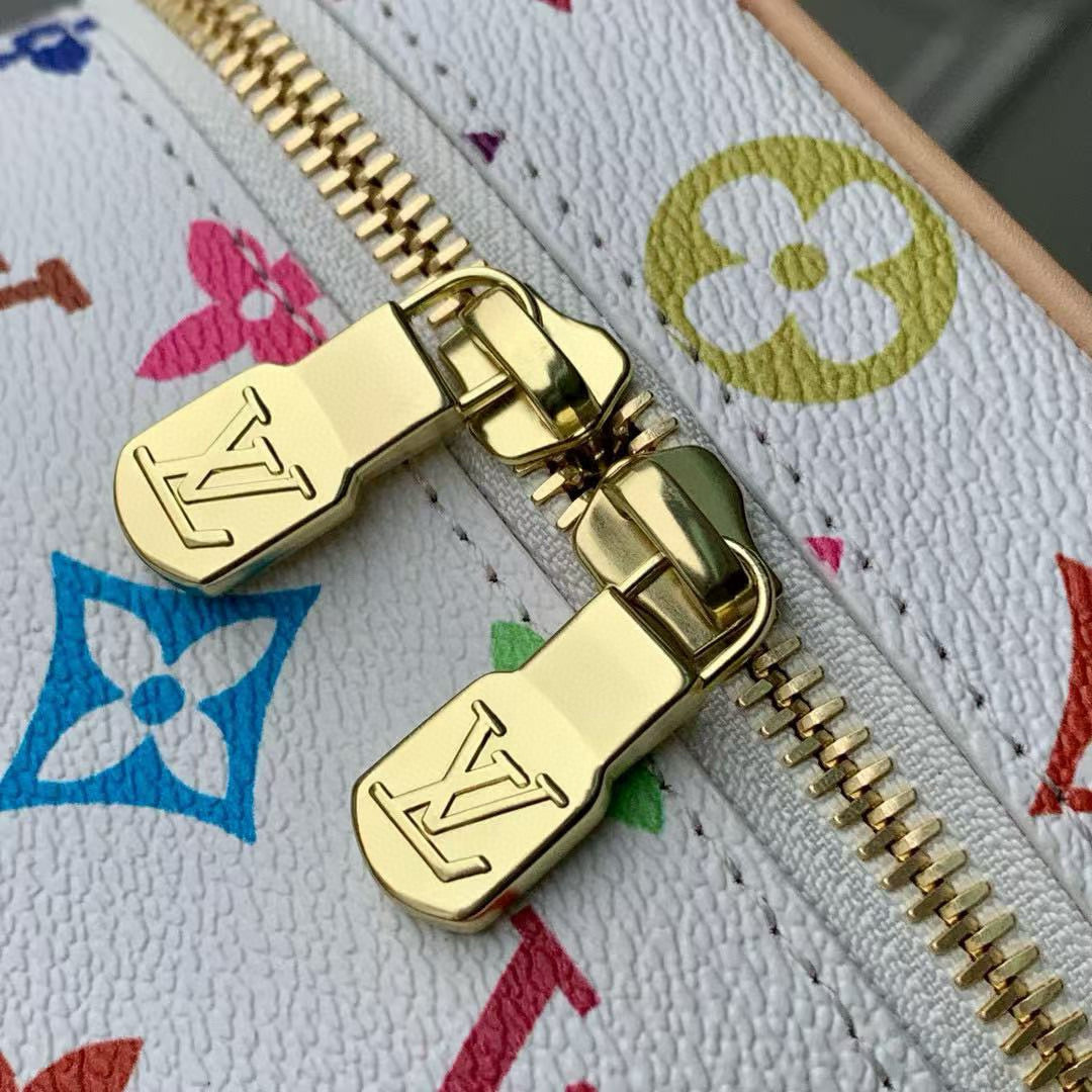 LOU NICE NANO BAG