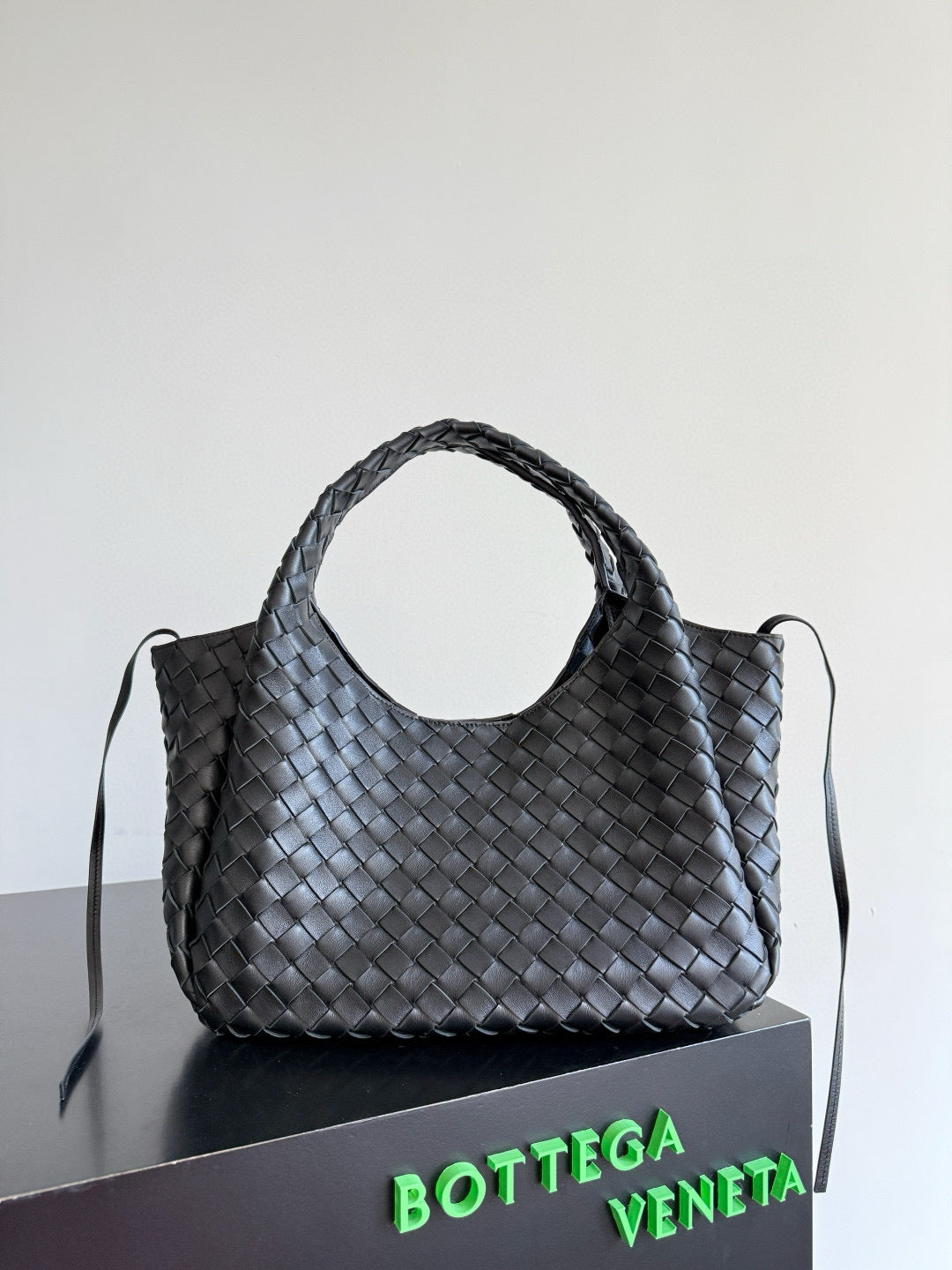 BOTT V CAMPANA MEDIUM BAG