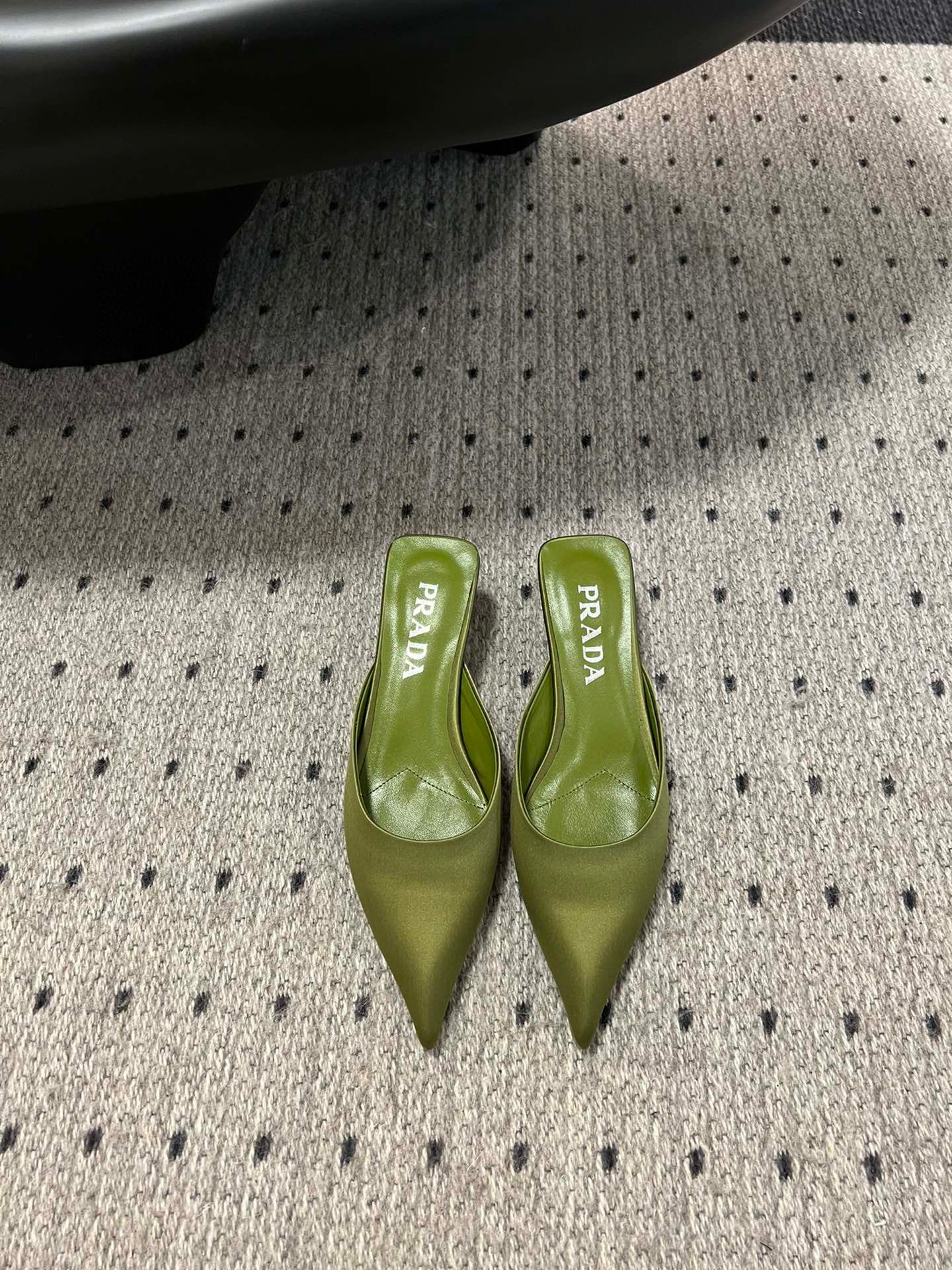 PD HEELS