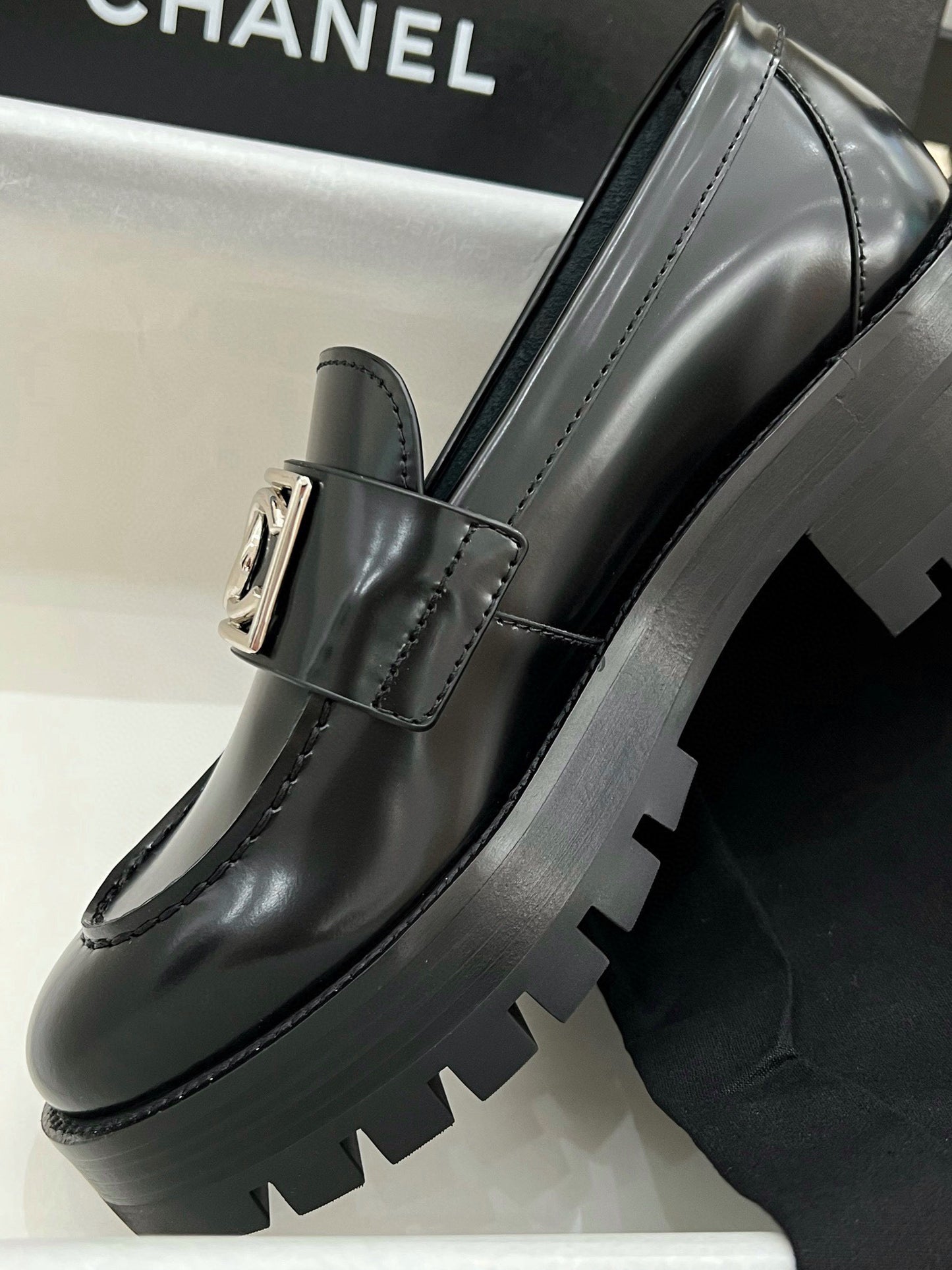 CC LOAFERS