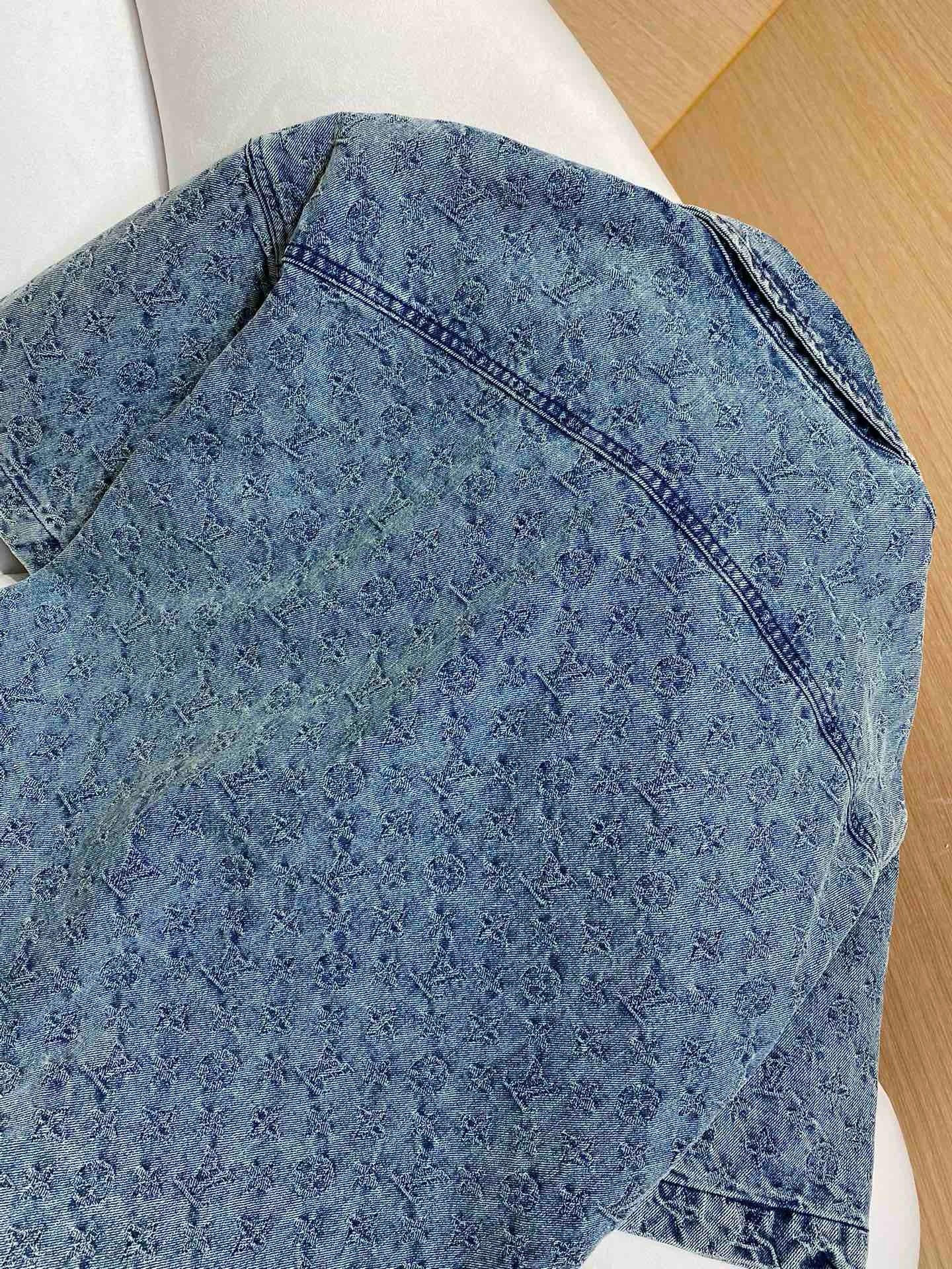 LOU DENIM SHIRT