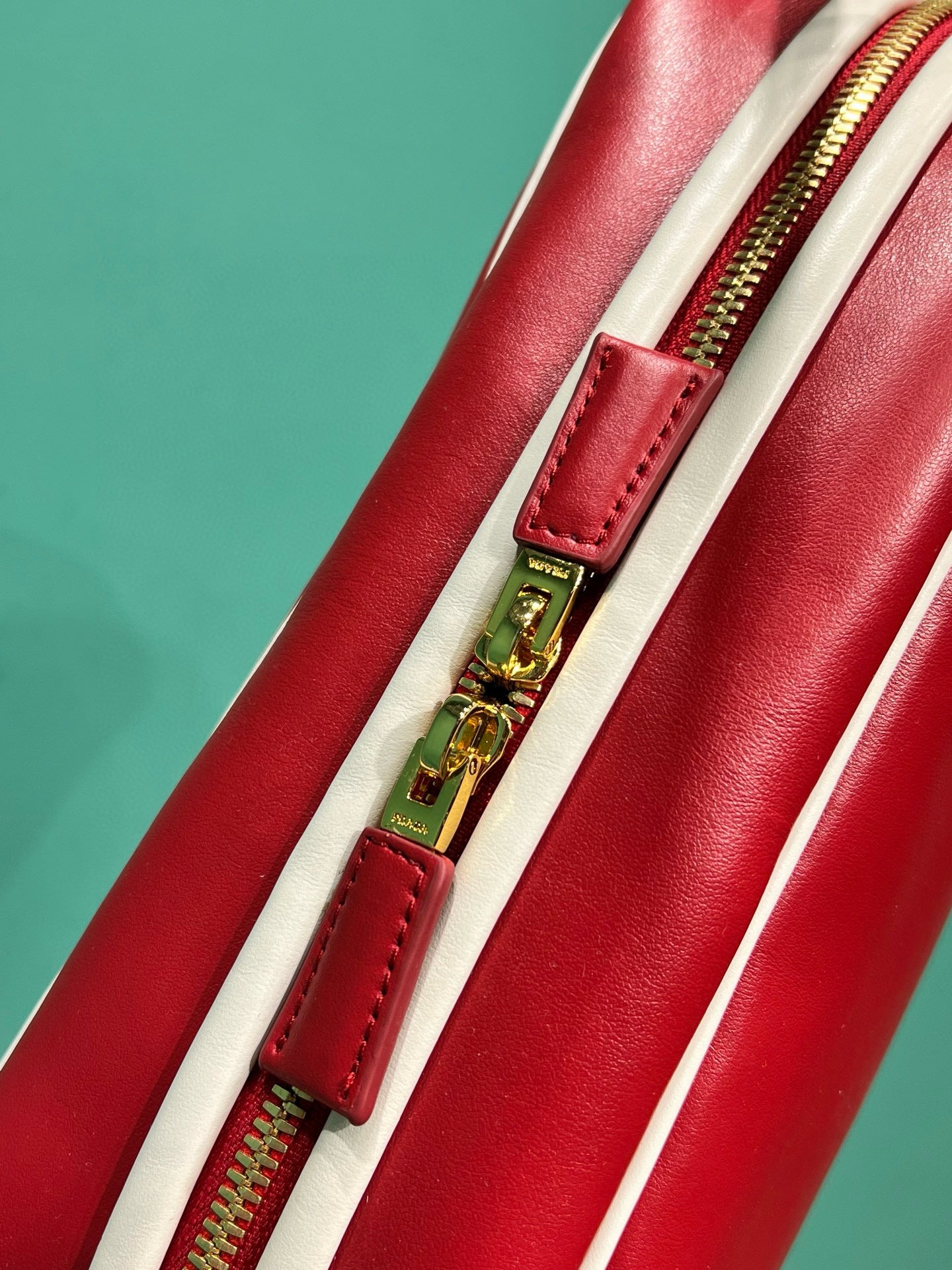 PD SWING SHOULDER BAG