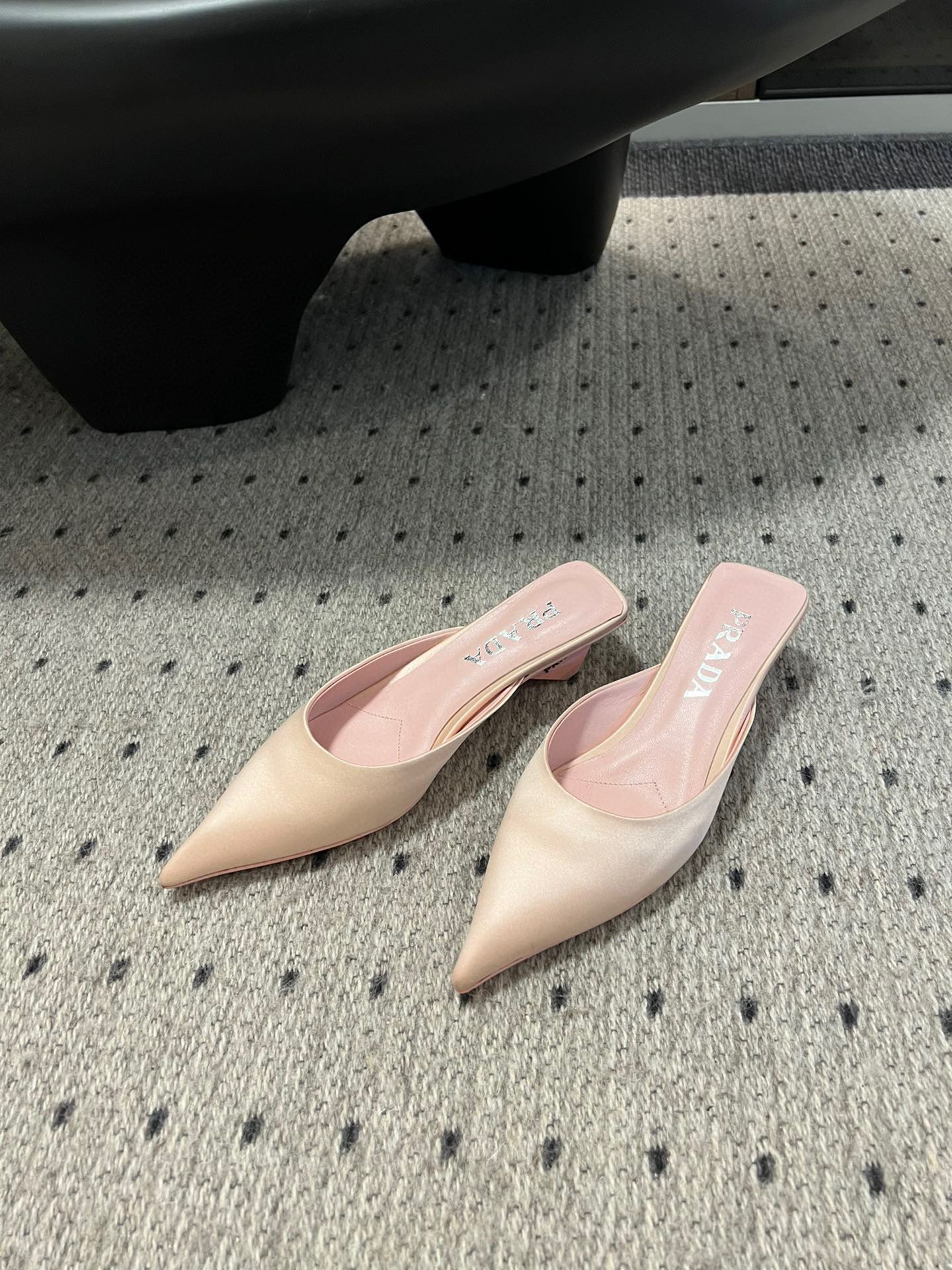 PD HEELS