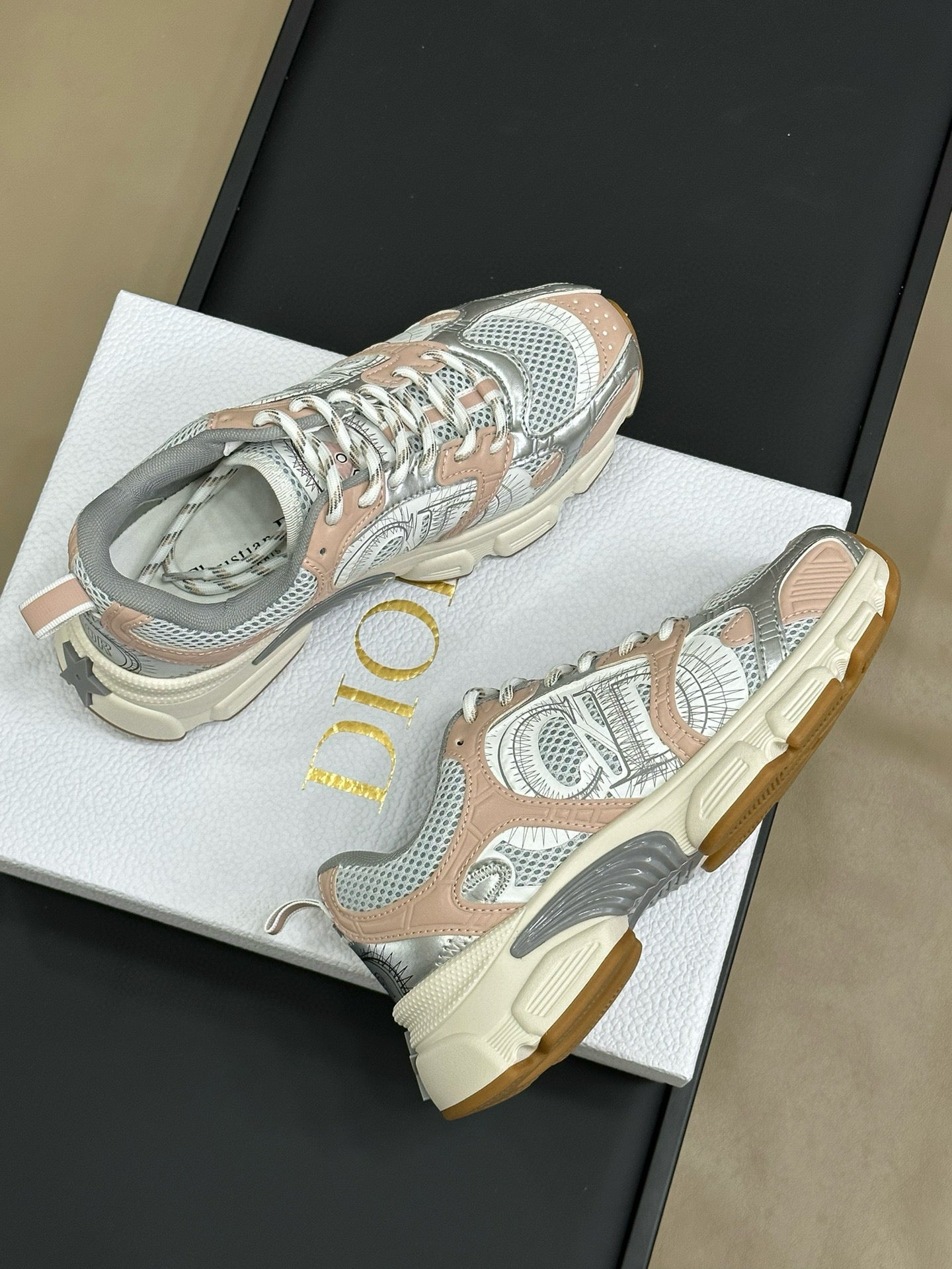 CD CHRONO SNEAKER
