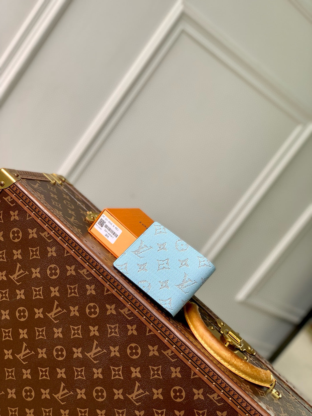 LOU SLENDER WALLET