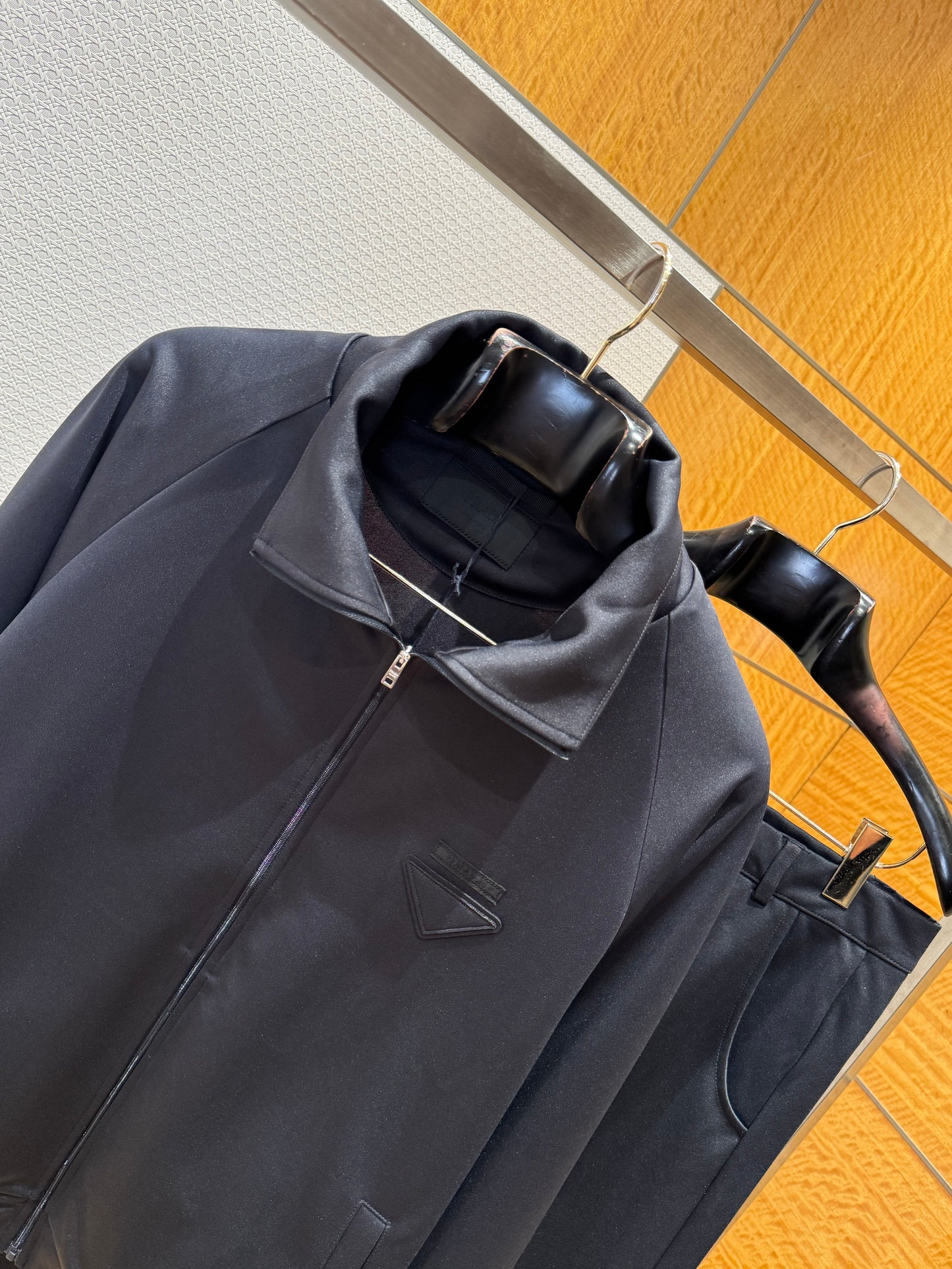 PD TRACKSUIT
