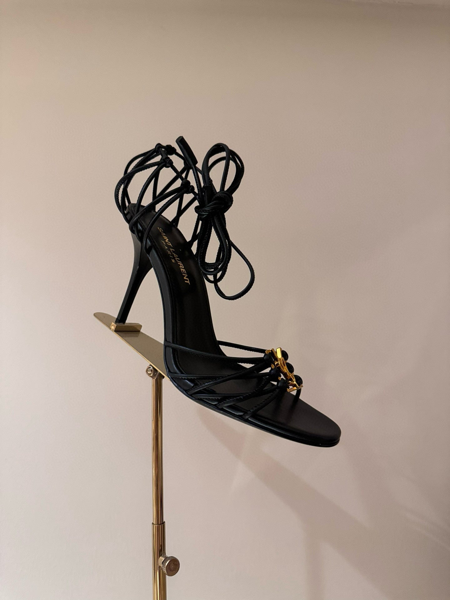 SL HEELS