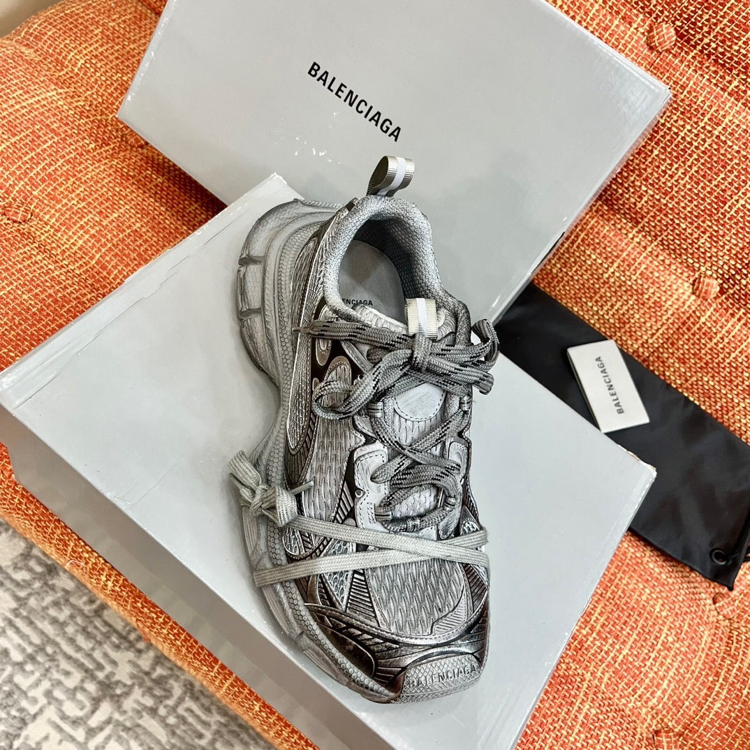 BAL 3XL TRAINERS