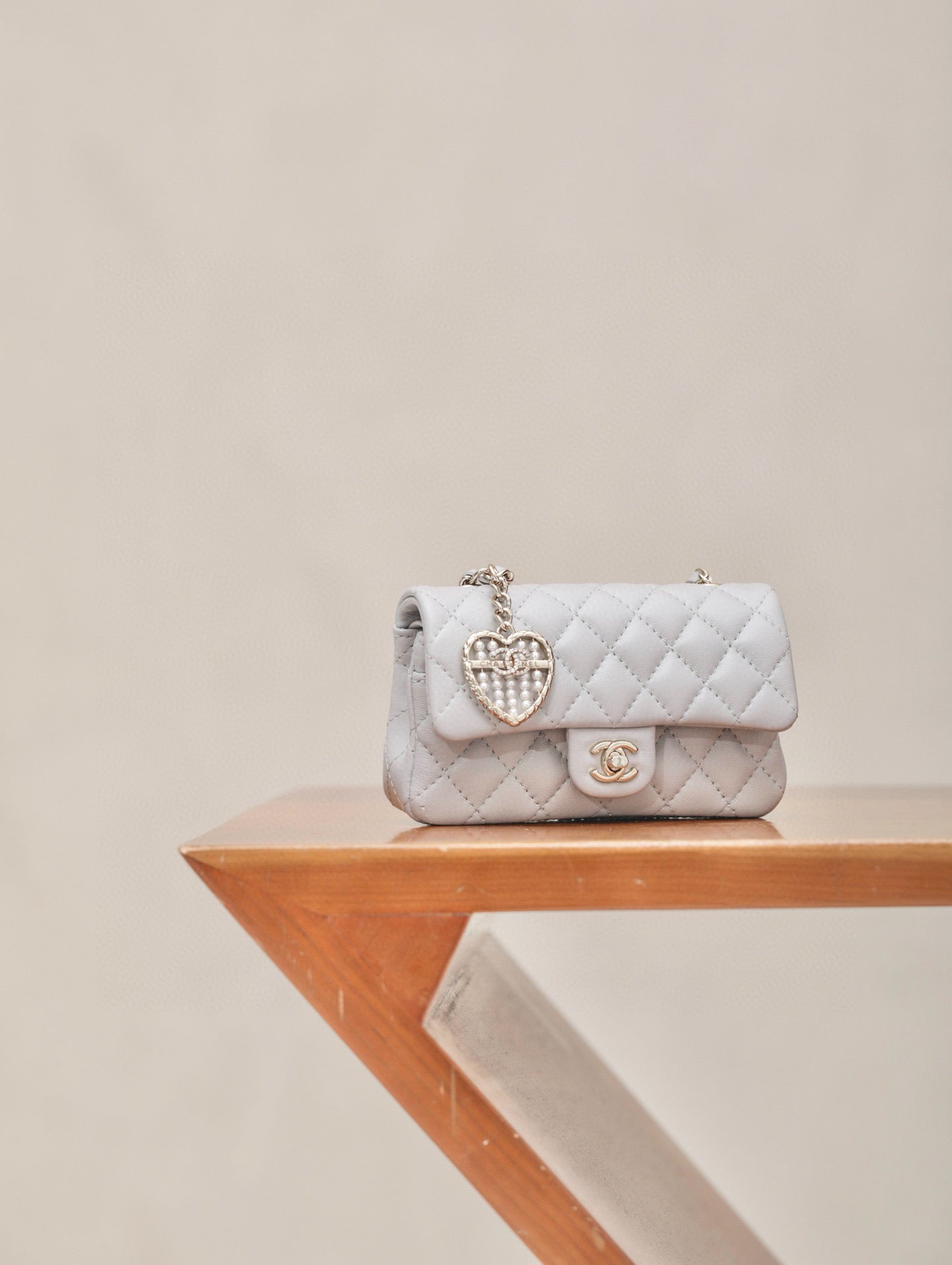 CC 25A MINI CLASSIC FLAP BAG
