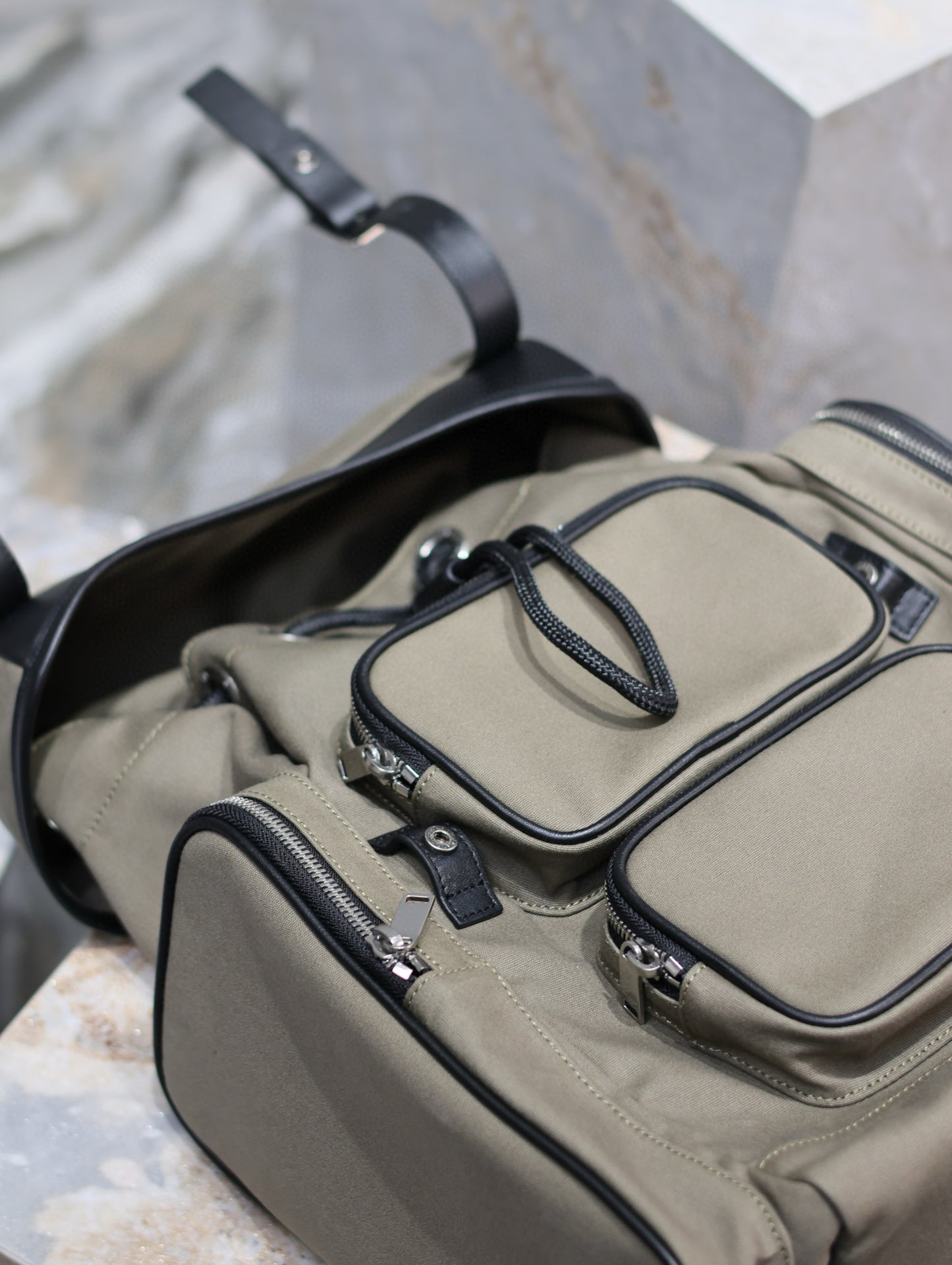 SL CITY MULTI POCKET BACKPACK