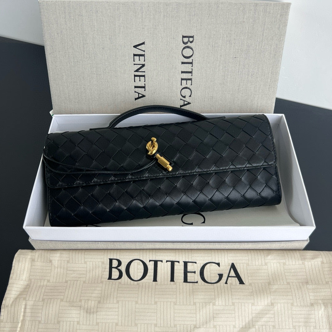 BV ANDIAMO CLUTCH
