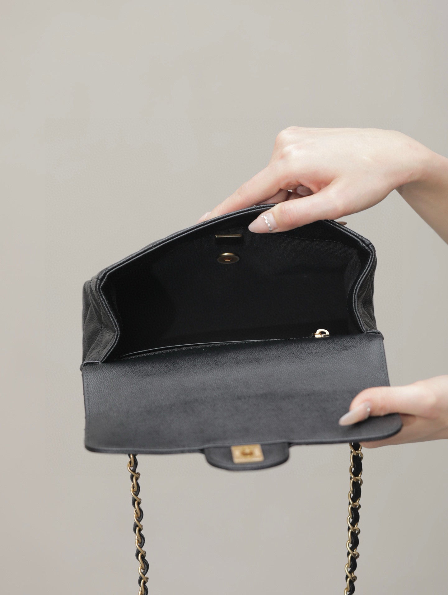 CC 25P CLASSIC FLAP BAG