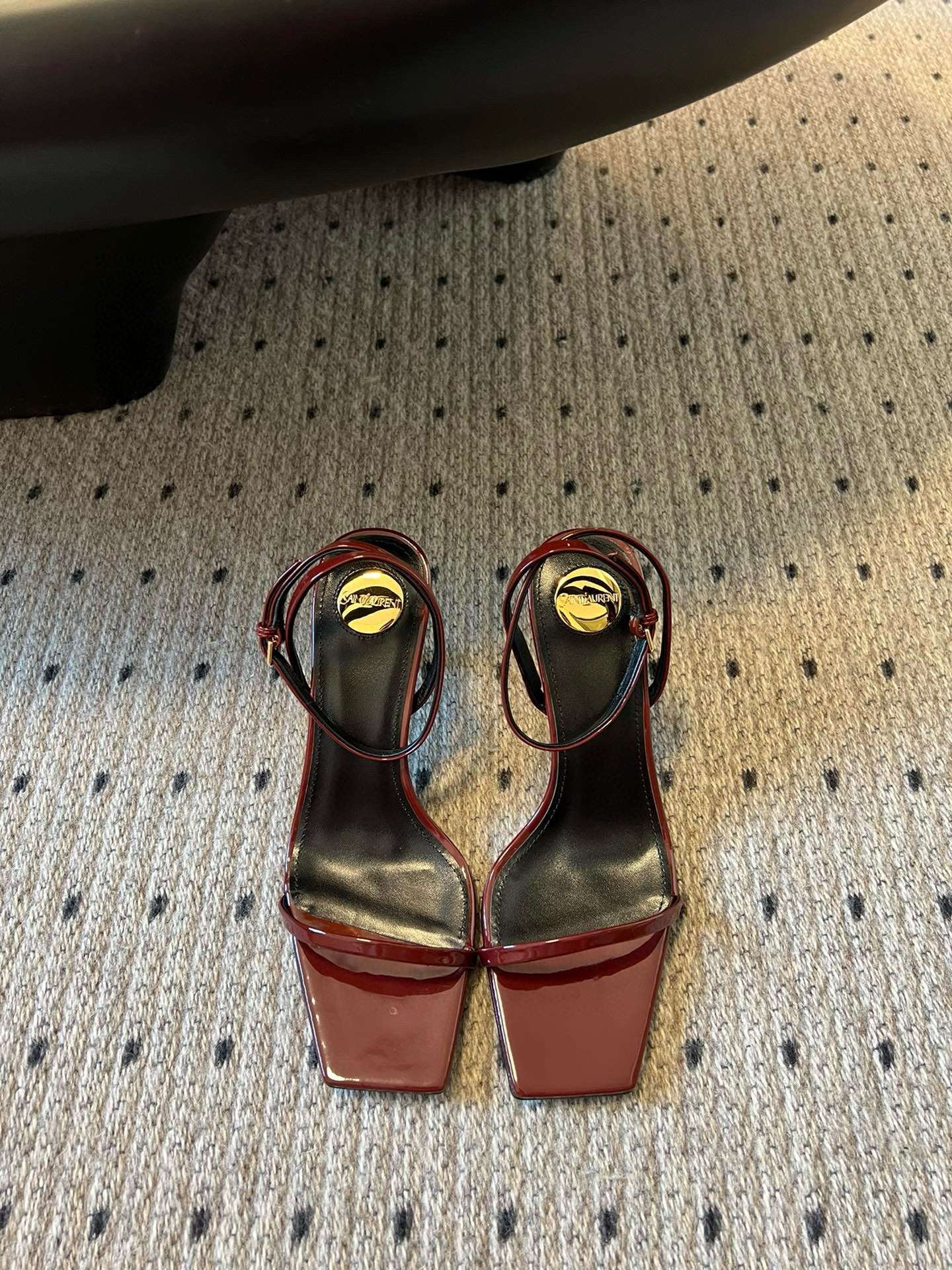 SL HEELS