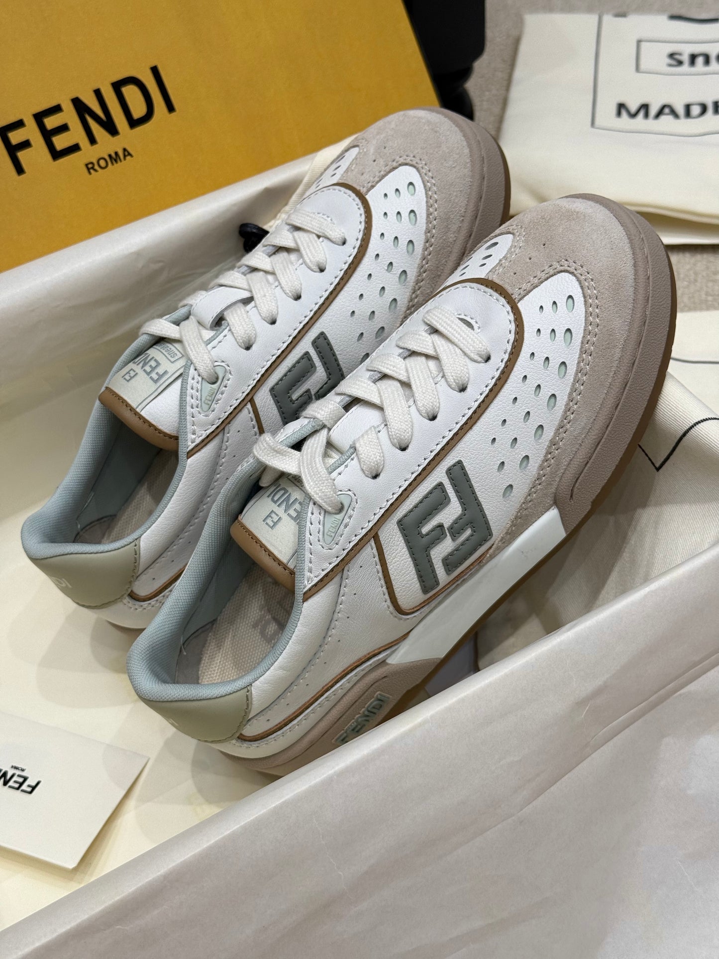 FEN SNEAKER