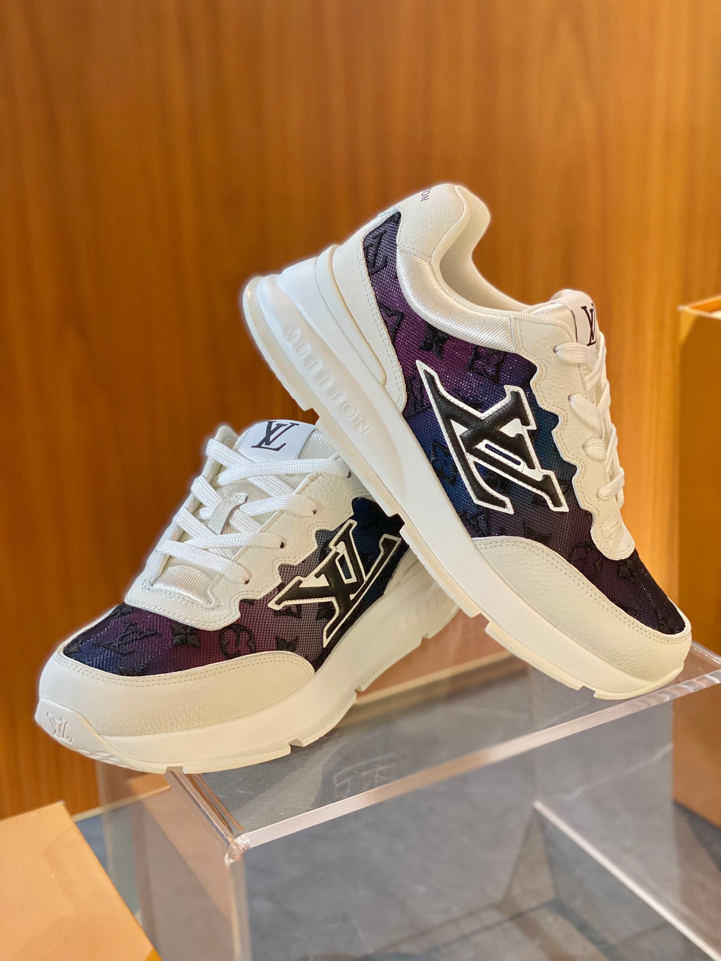 LOU CLASSIC TRAINERS