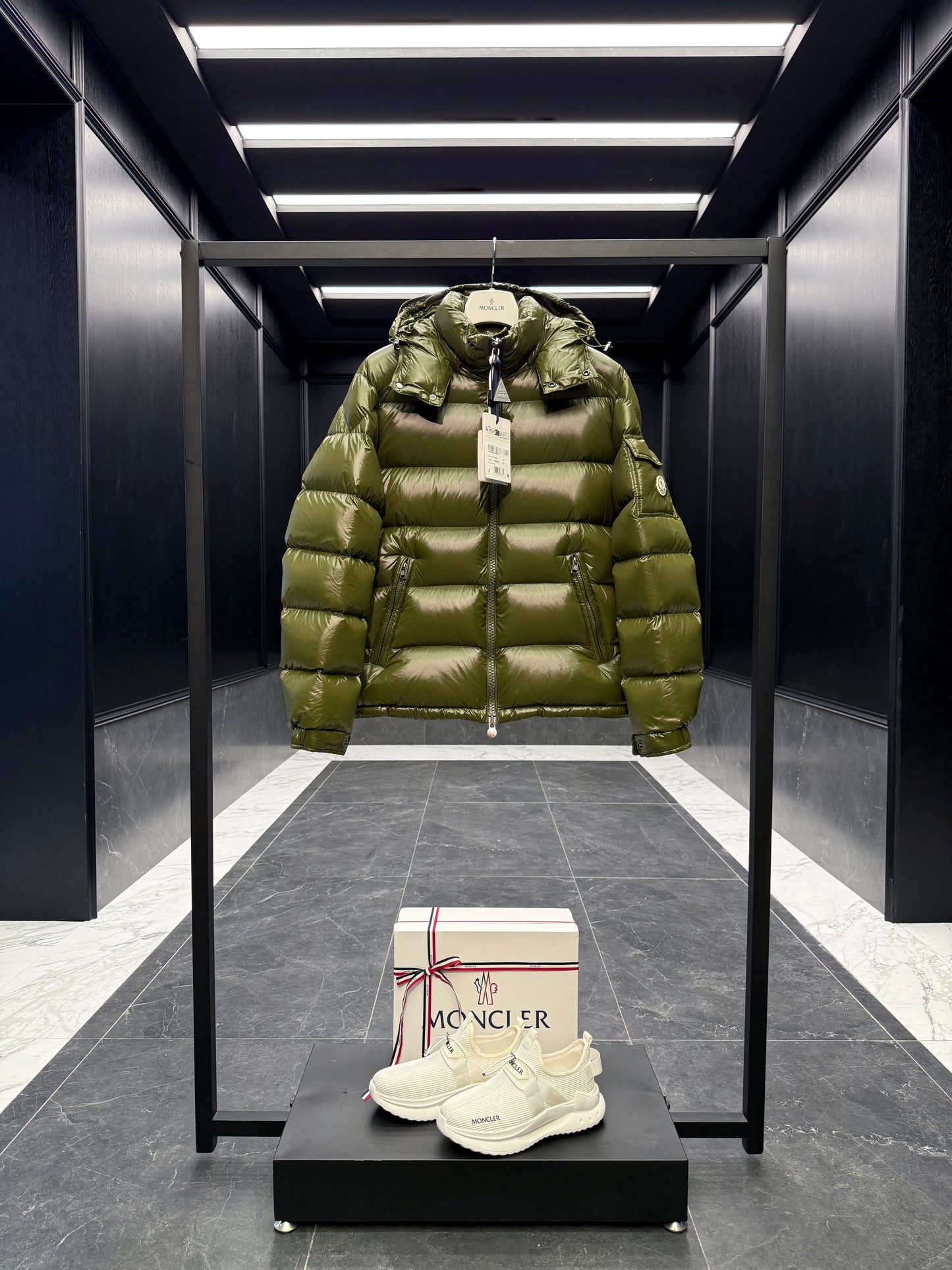 MONC MAYA JACKET