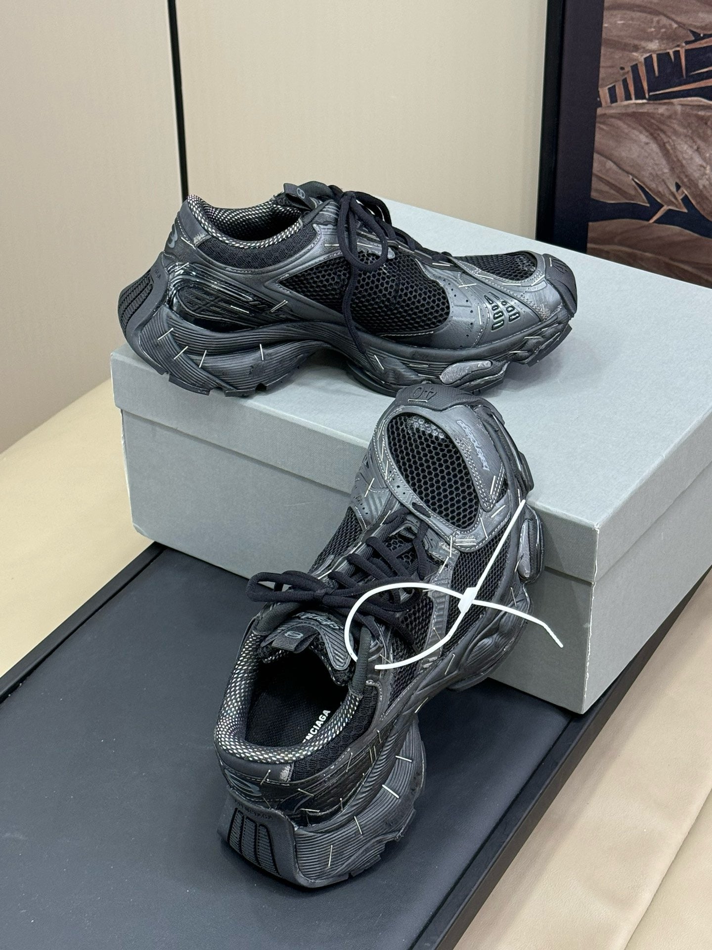 BAL STAPLER TRAINERS