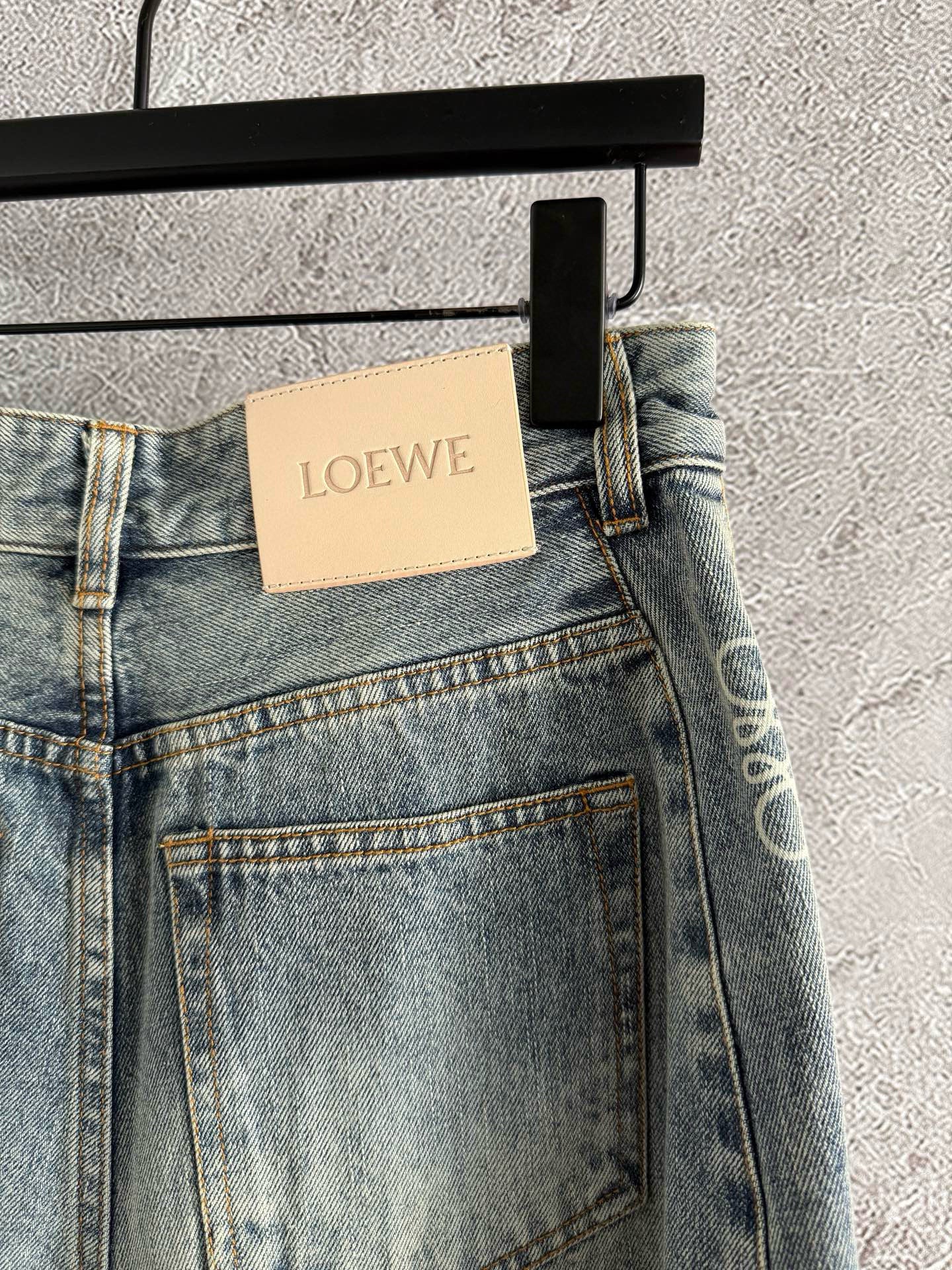 LOEW JEANS
