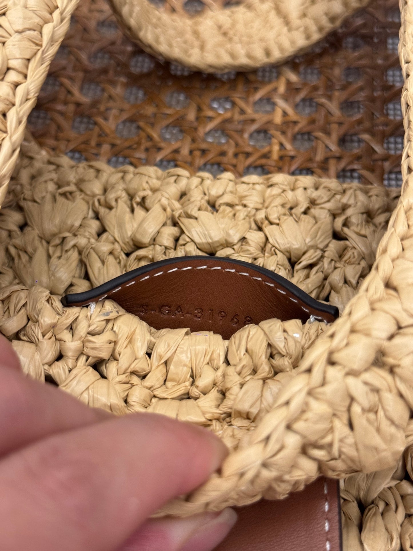 CEL CABAS TRIANGLE BAG
