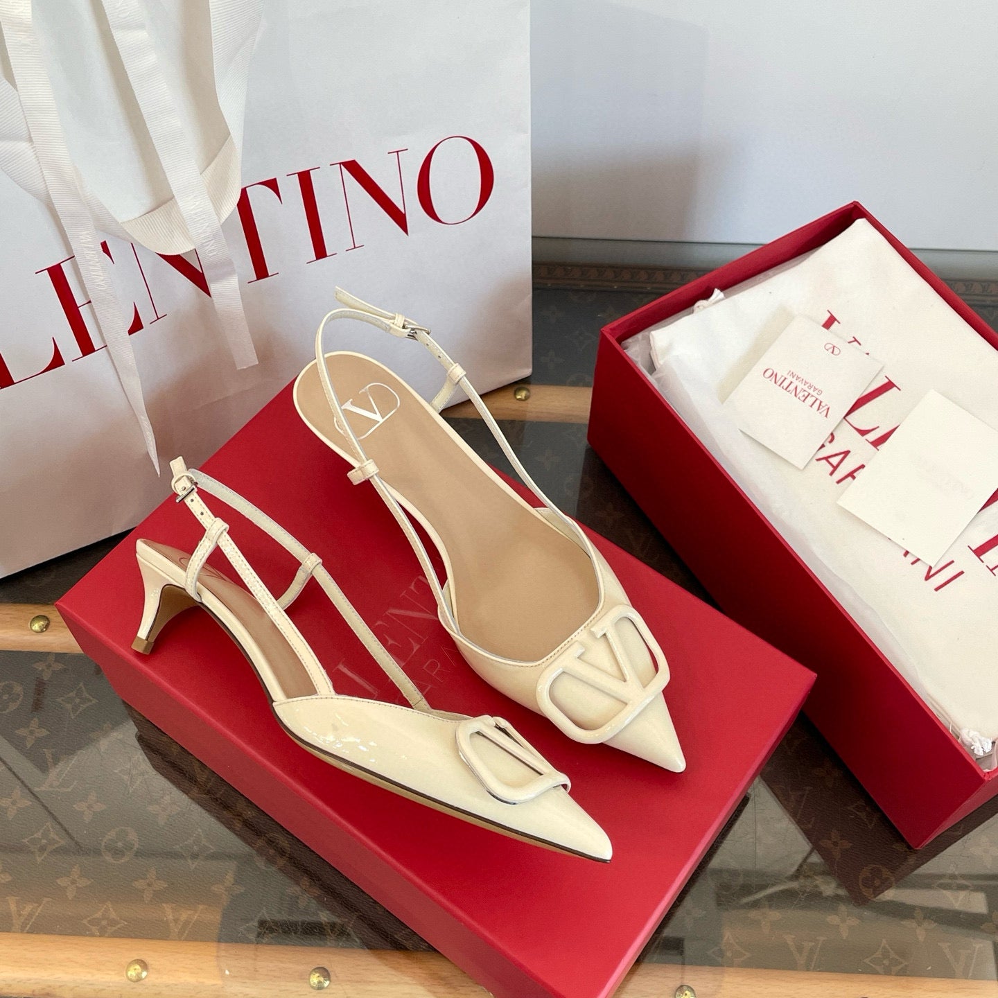VAL HEELS